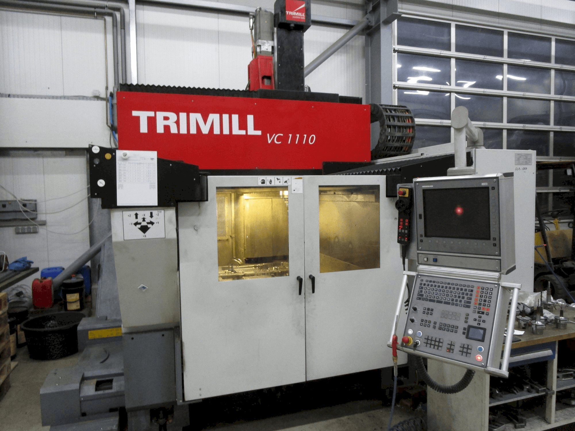 Mašīnas TRIMILL VC1110 pretskats
