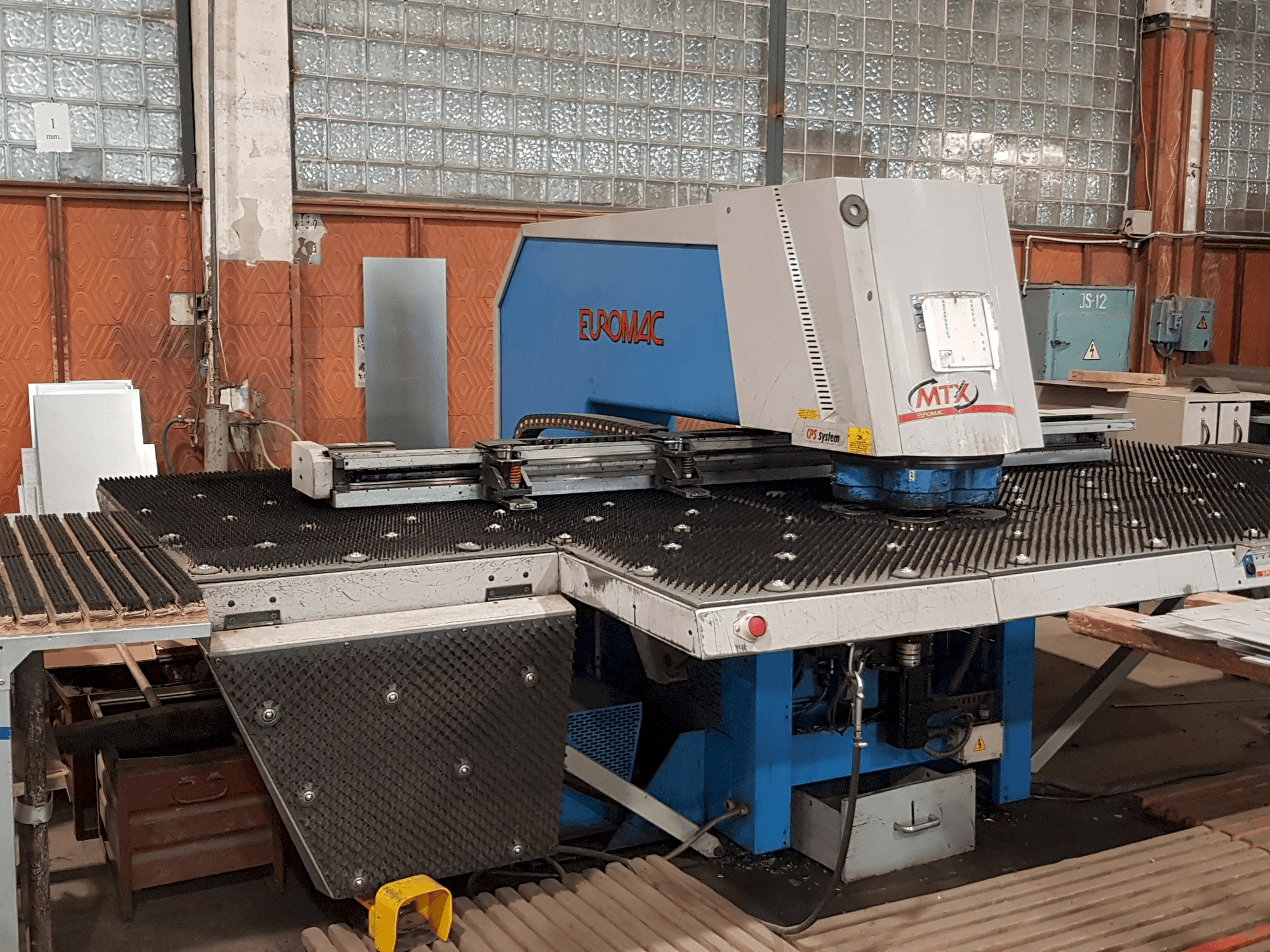 Mašīnas Euromac MTX 1250/30-2000 pretskats