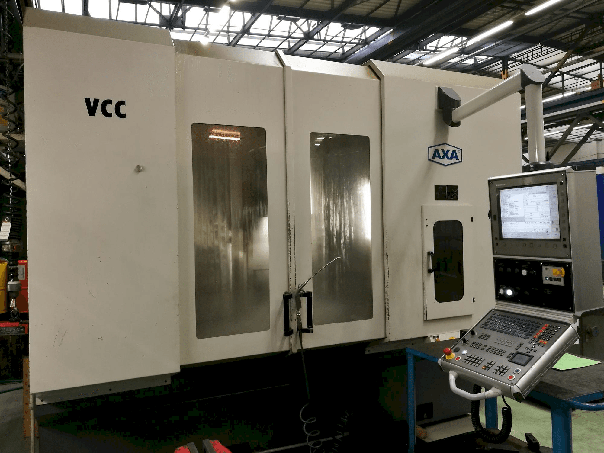 Mašīnas AXA VCC 1200 pretskats