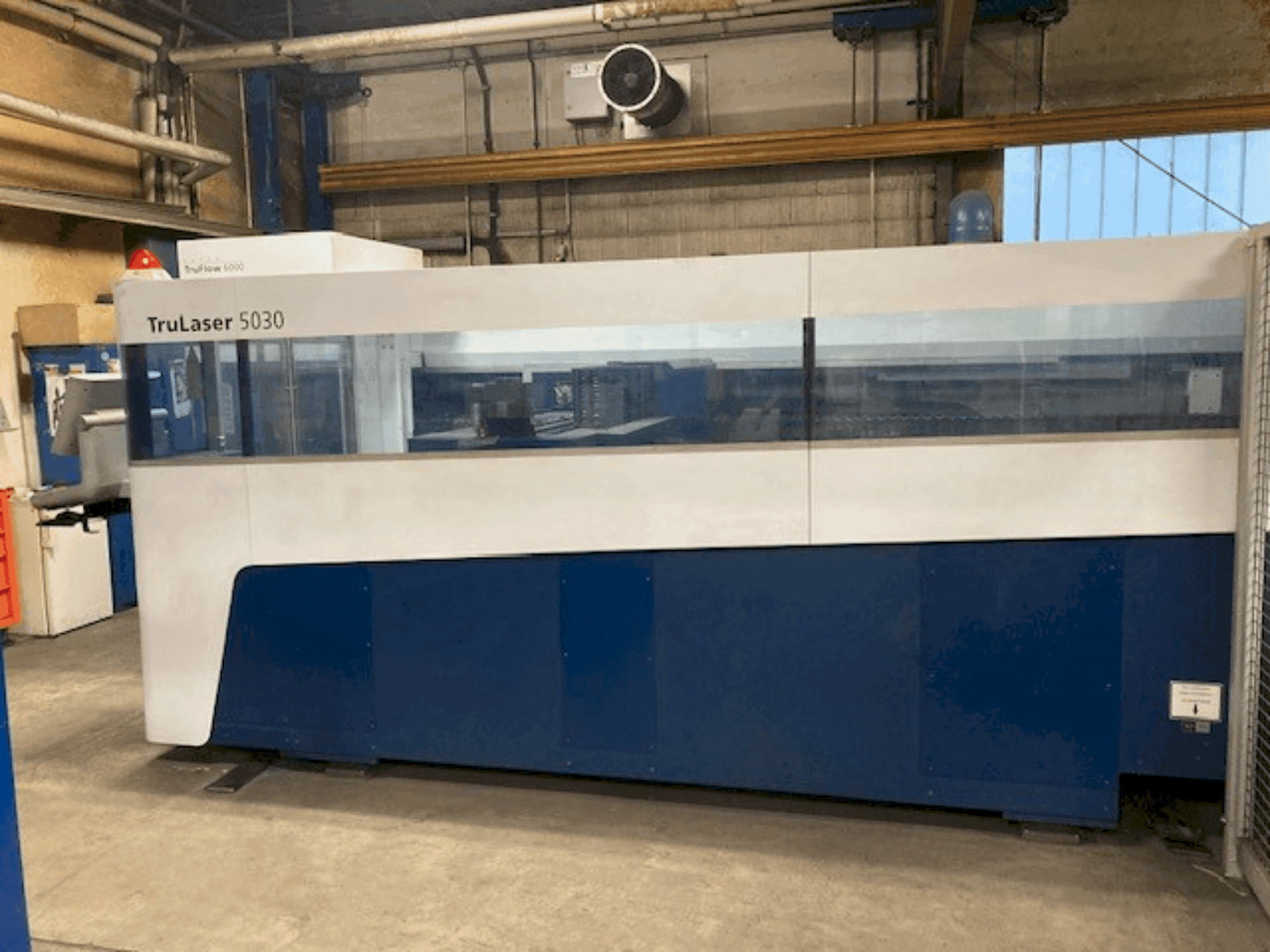 Mašīnas TRUMPF TruLaser 5030 (L52) pretskats