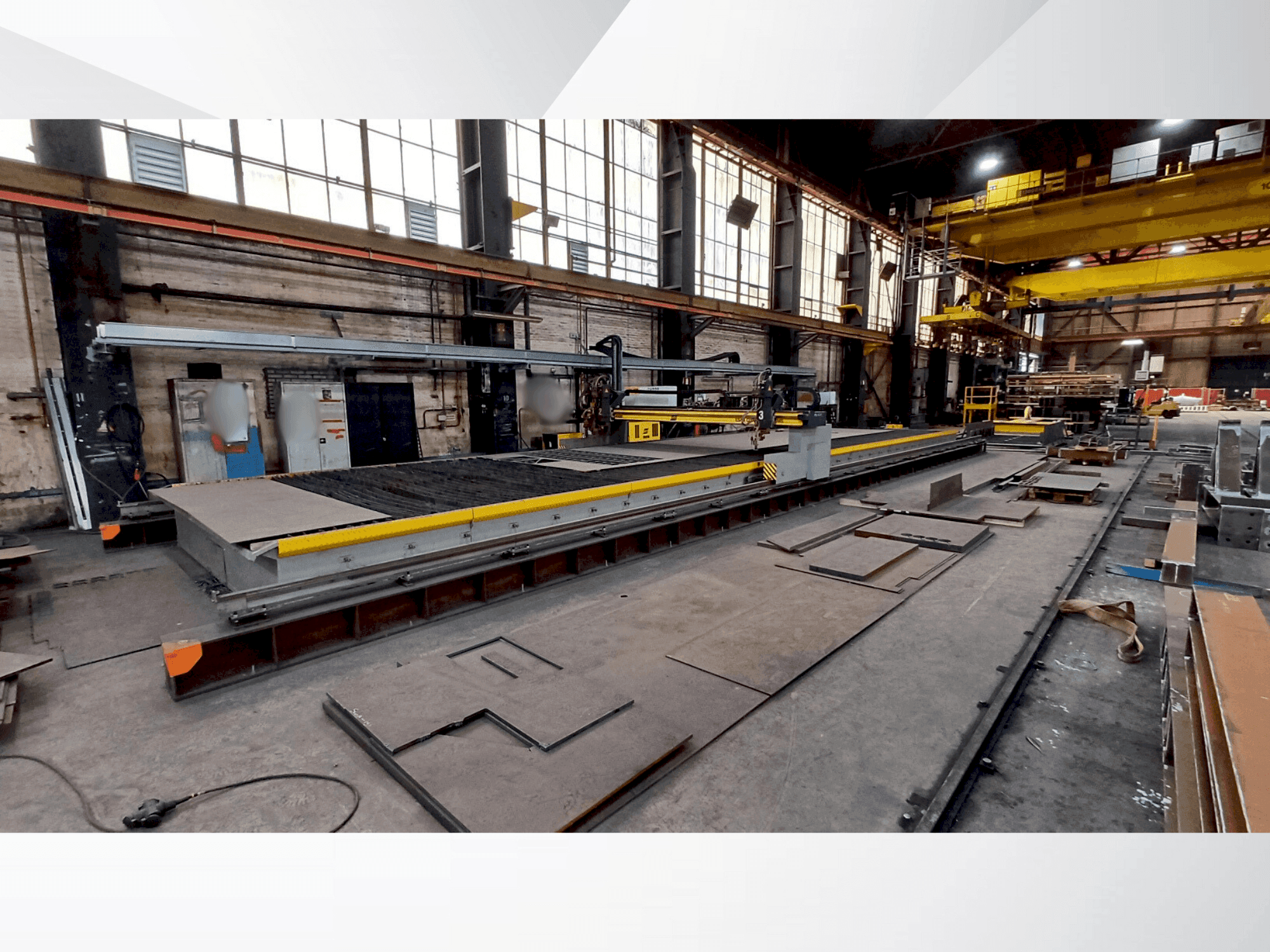 Mašīnas ESAB SXE-P4500 pretskats