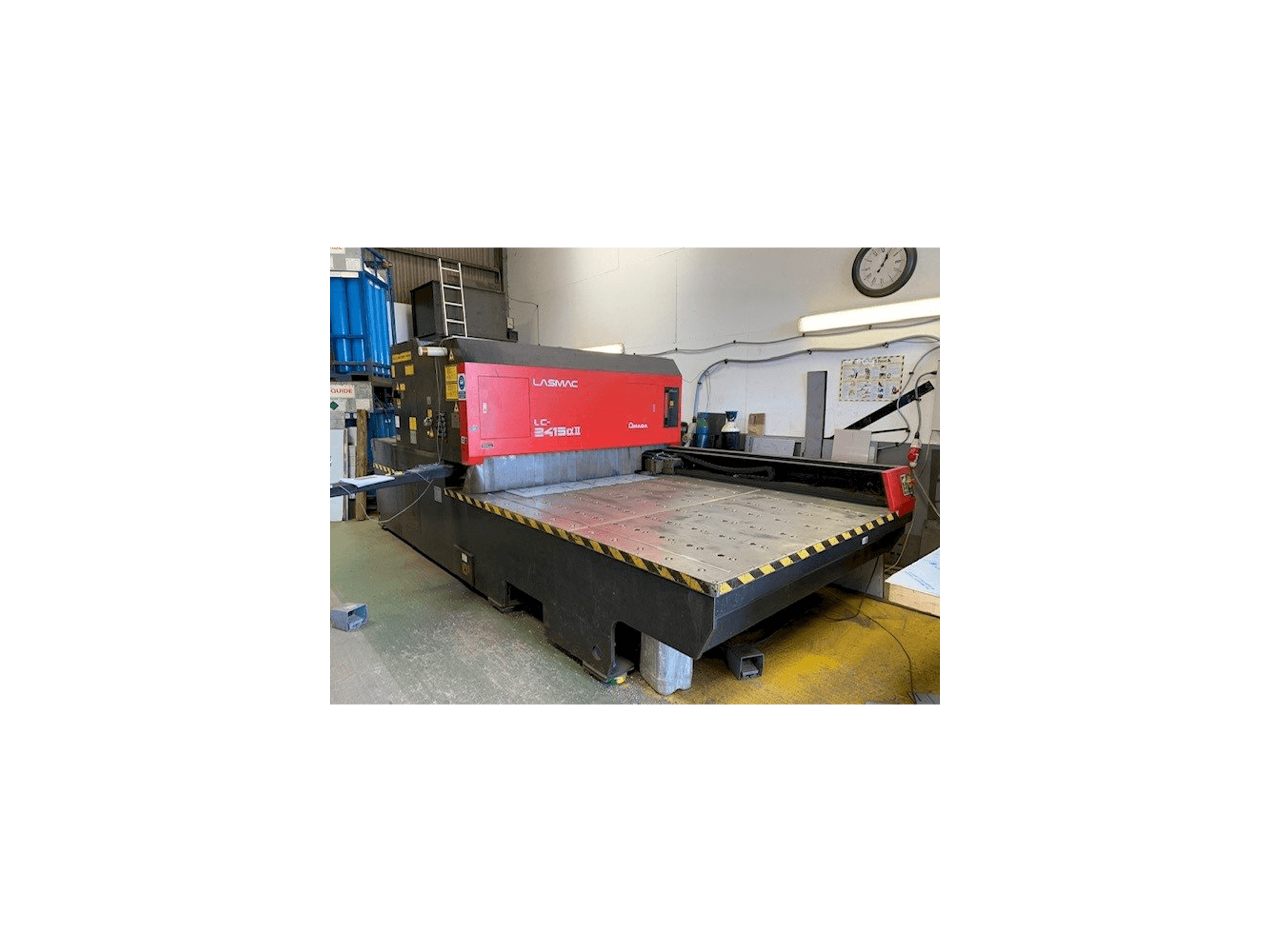 Mašīnas AMADA LC 2415 Alpha 2 pretskats