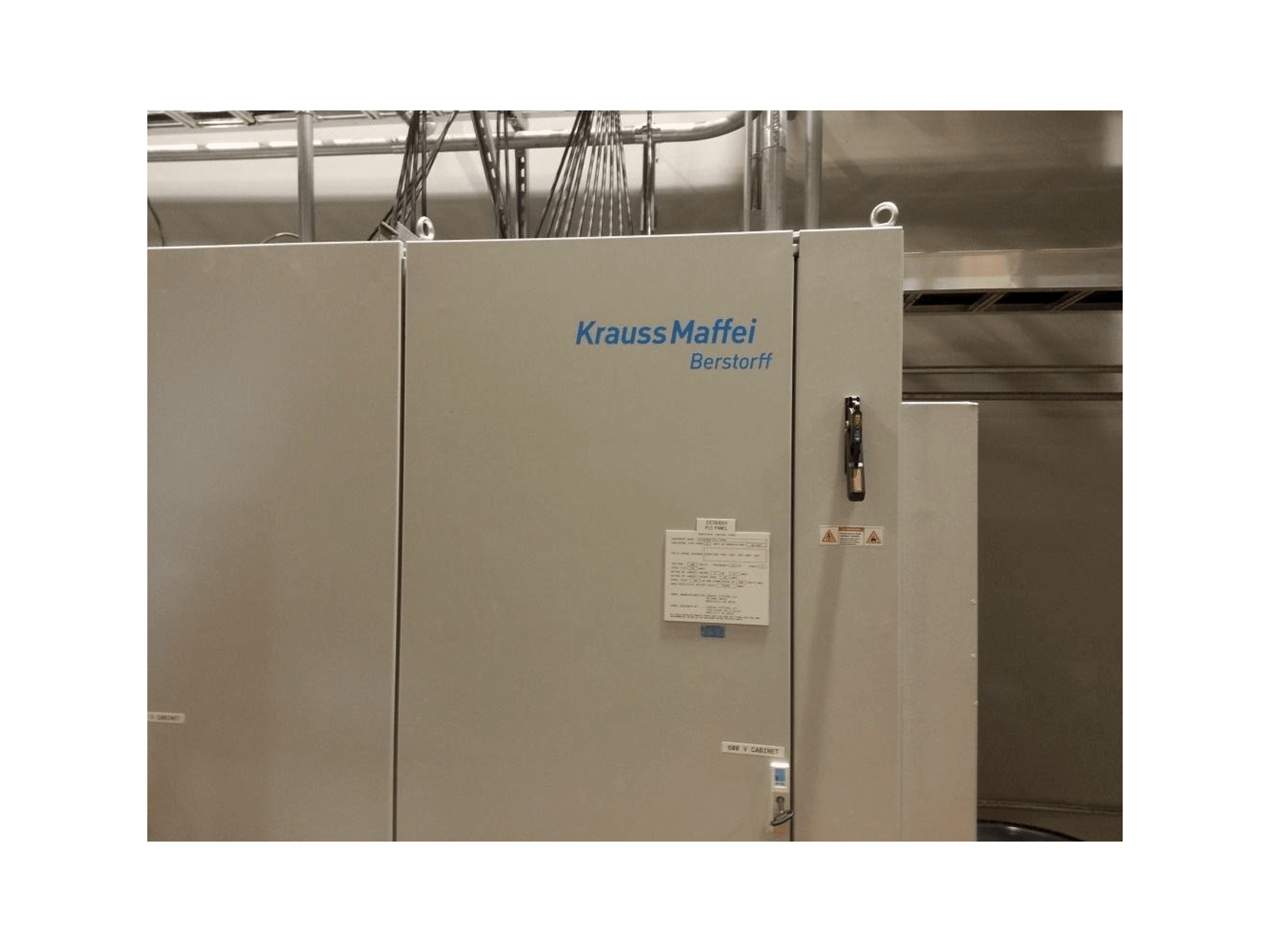 Mašīnas Krauss Maffei Berstorff Extrusion Line pretskats