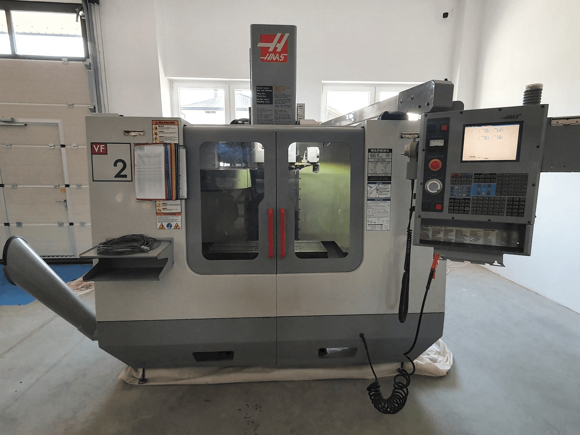 Mašīnas HAAS VF-2BHE pretskats