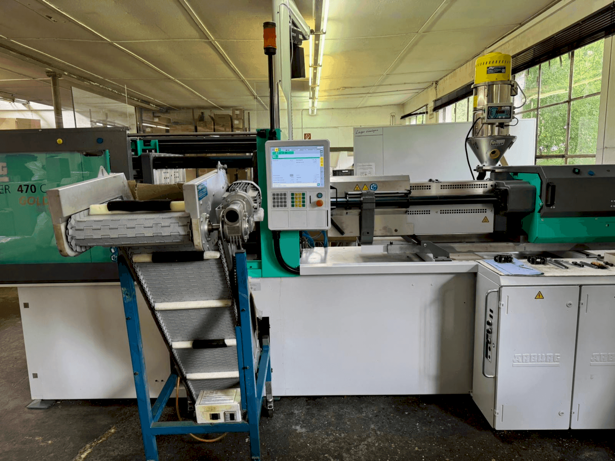 Mašīnas Arburg 470 C 1500-800 pretskats