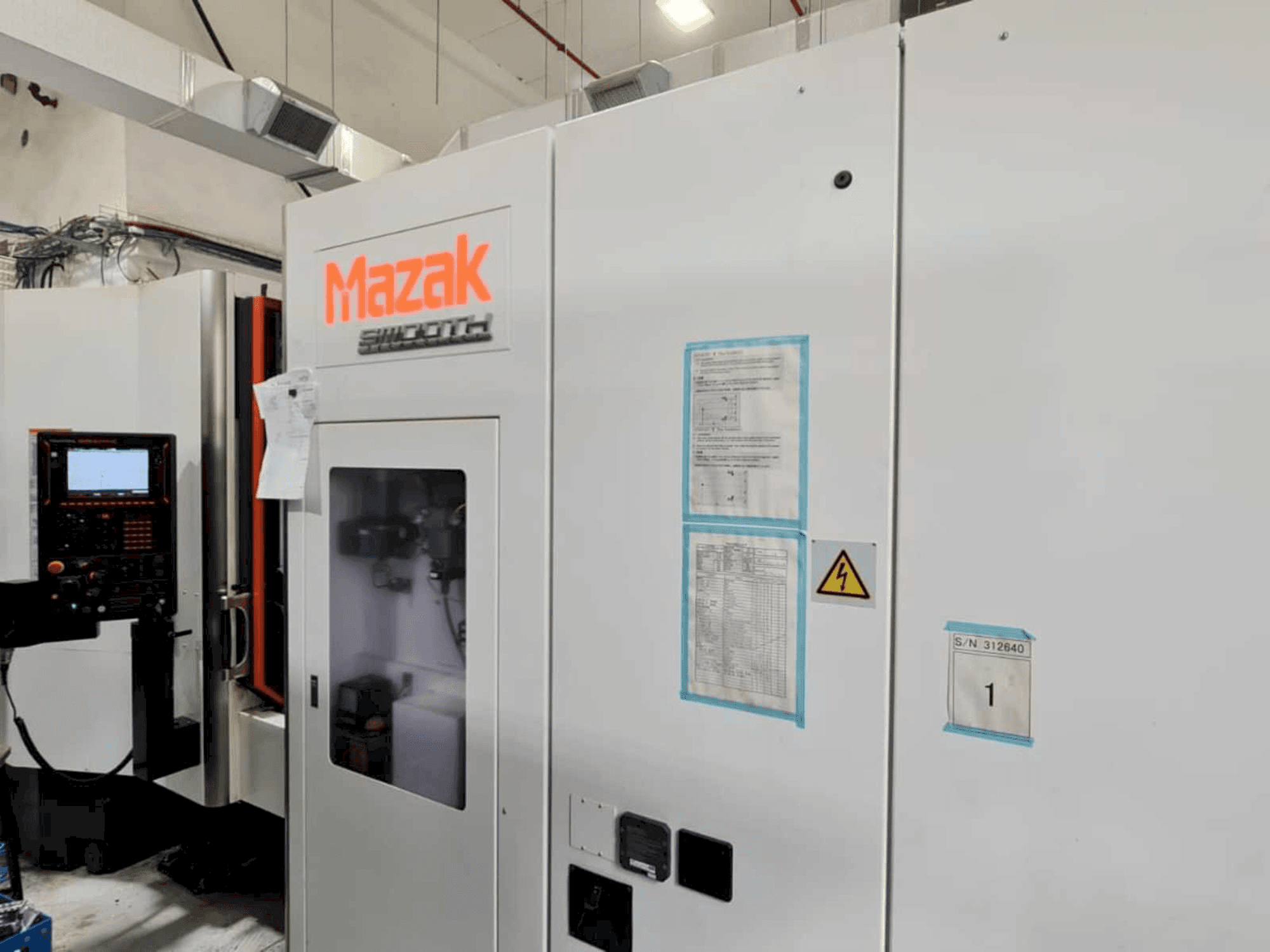 Mašīnas Mazak HCH-4000 pretskats