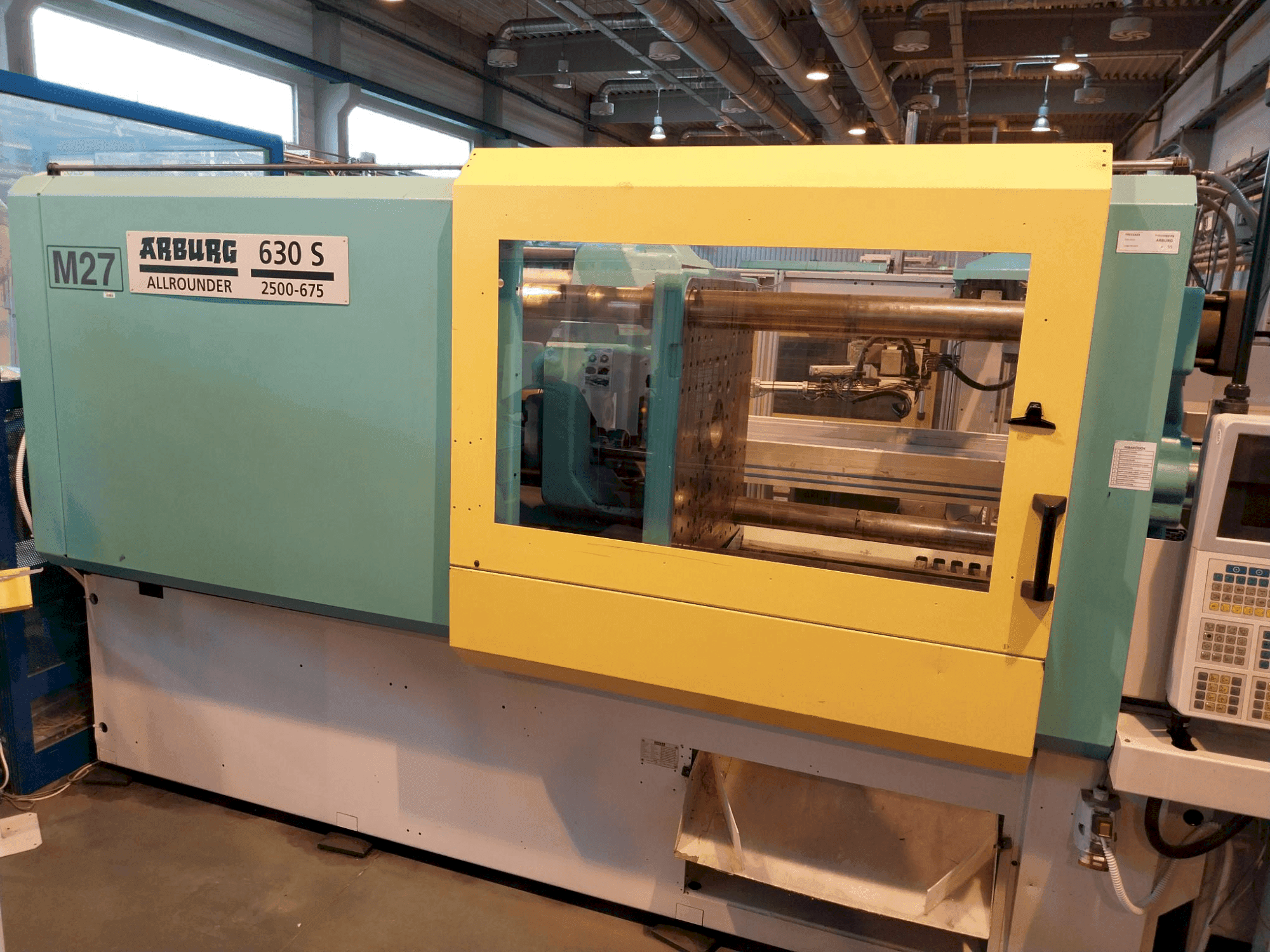 Mašīnas Arburg Allrounder 630S 2500-675 pretskats
