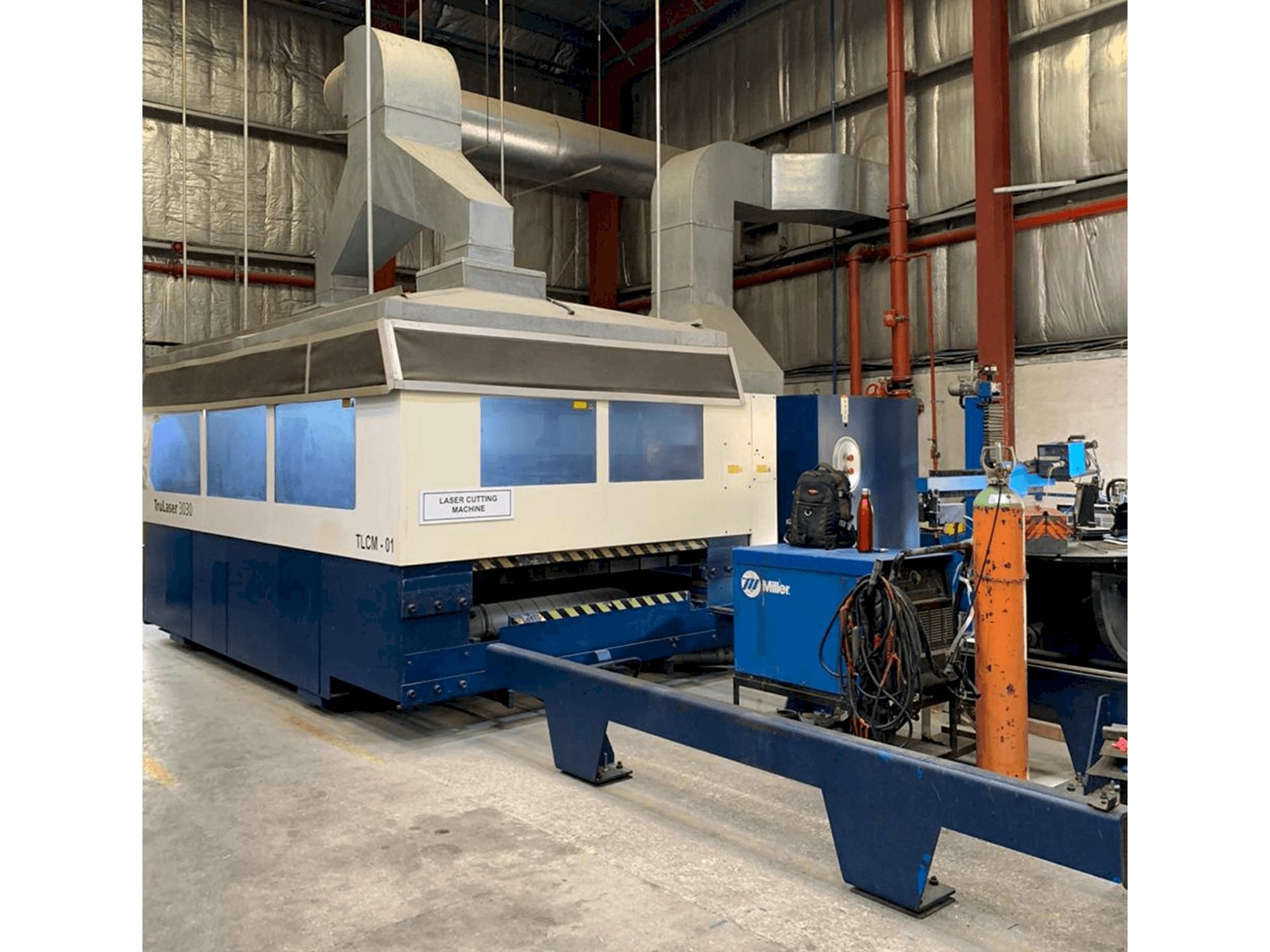 Mašīnas Trumpf TruLaser 3030 pretskats