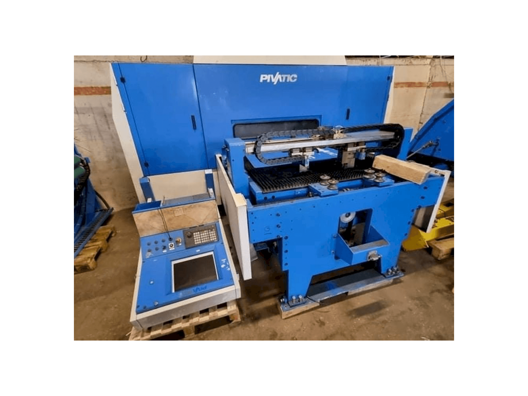 Mašīnas Pivatic PCC125 pretskats