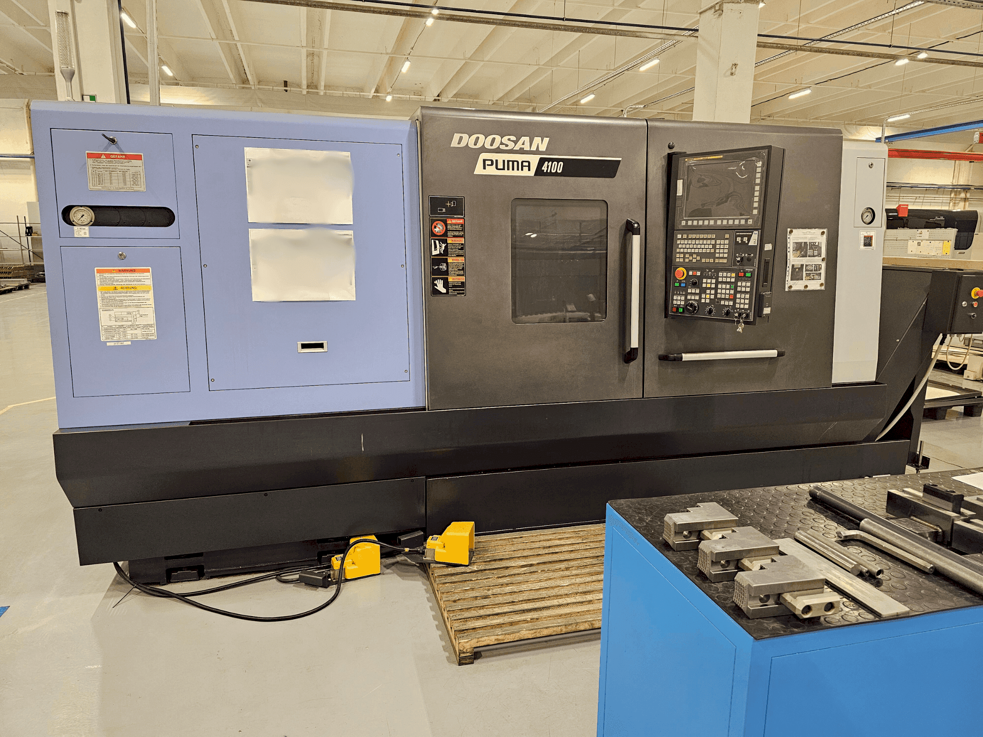 Mašīnas DOOSAN PUMA 4100B (2018) pretskats