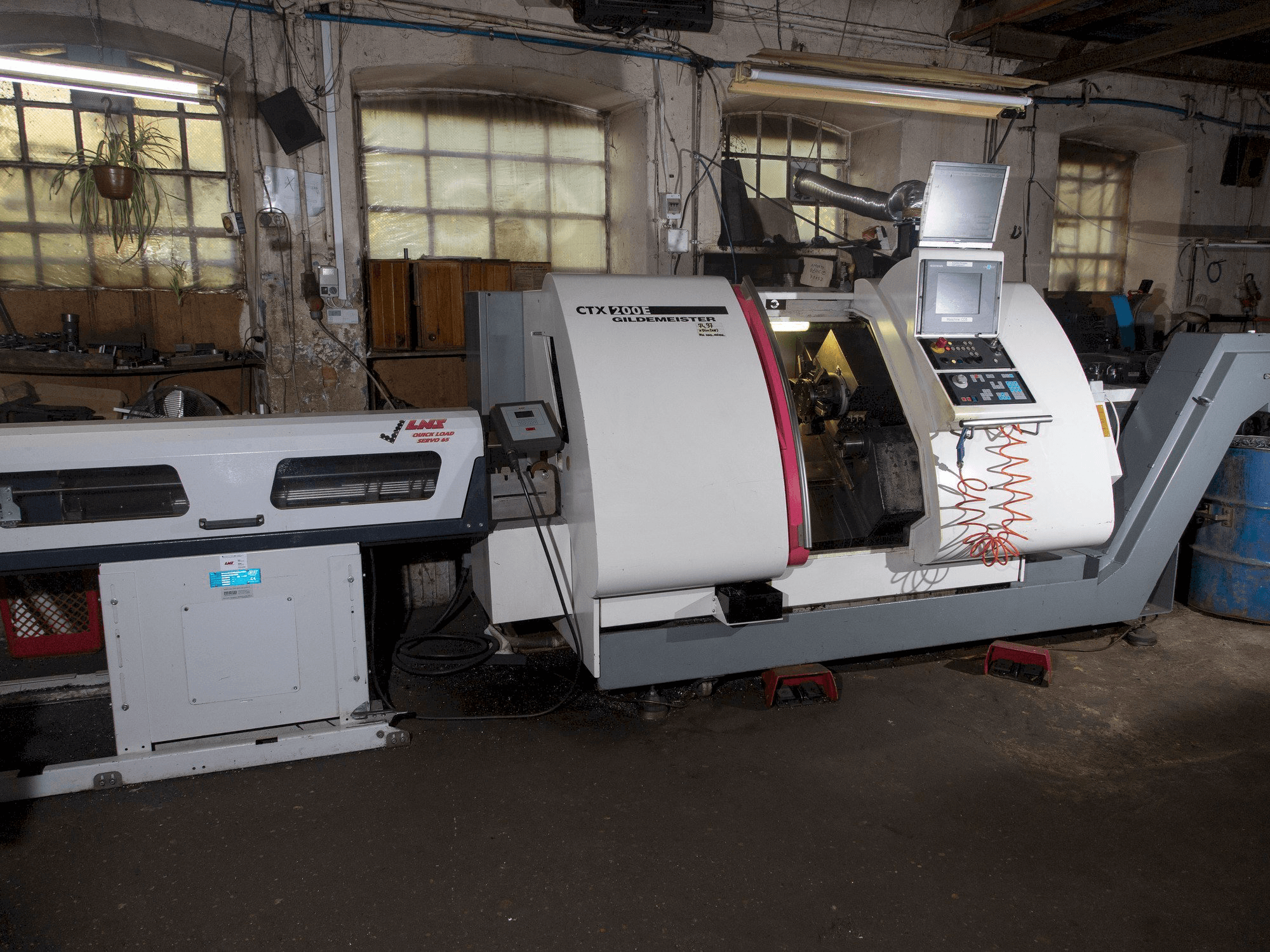 Mašīnas Gildemeister CTX-200 E pretskats