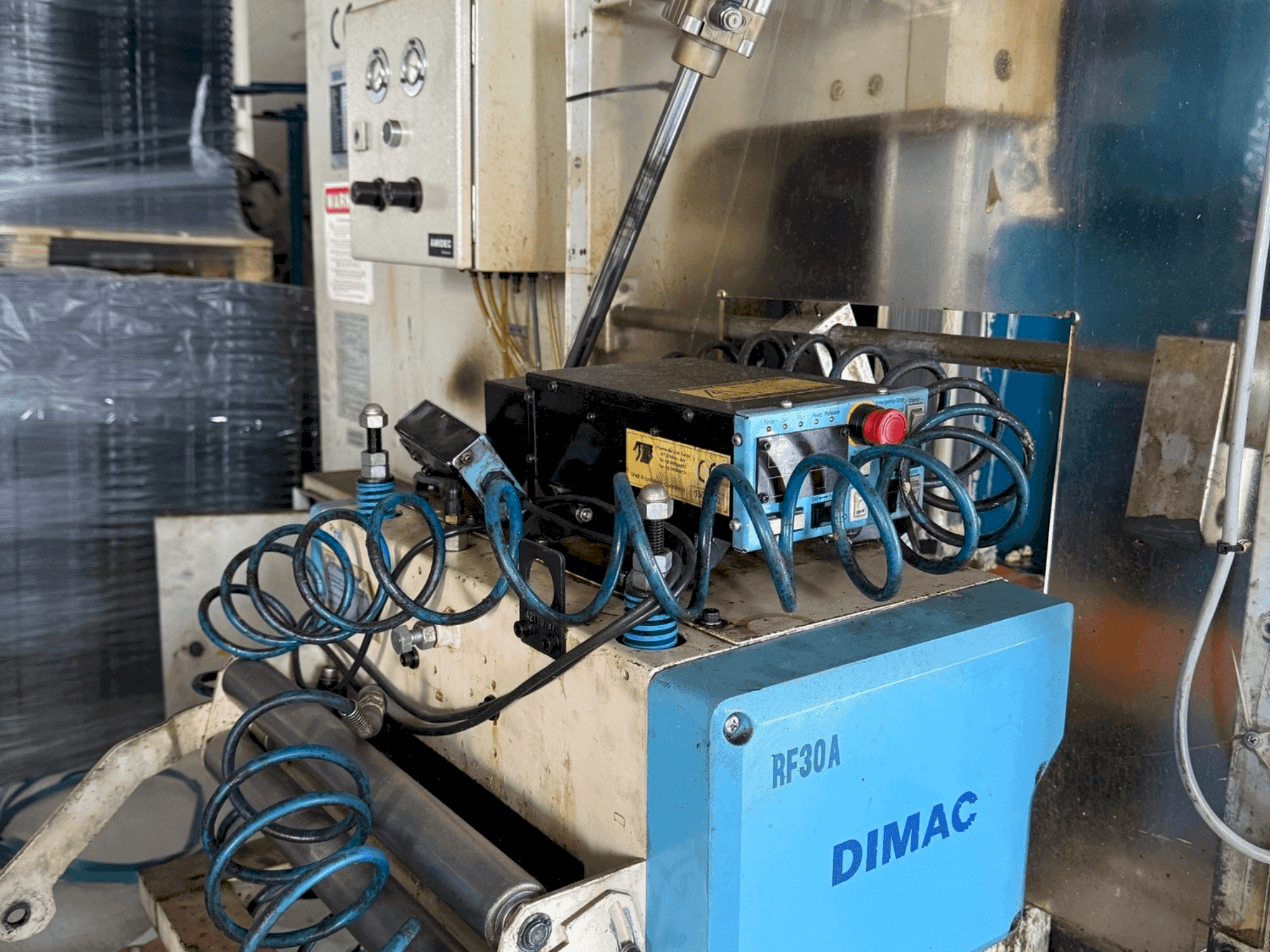 Mašīnas SEYI SN1-110 pretskats