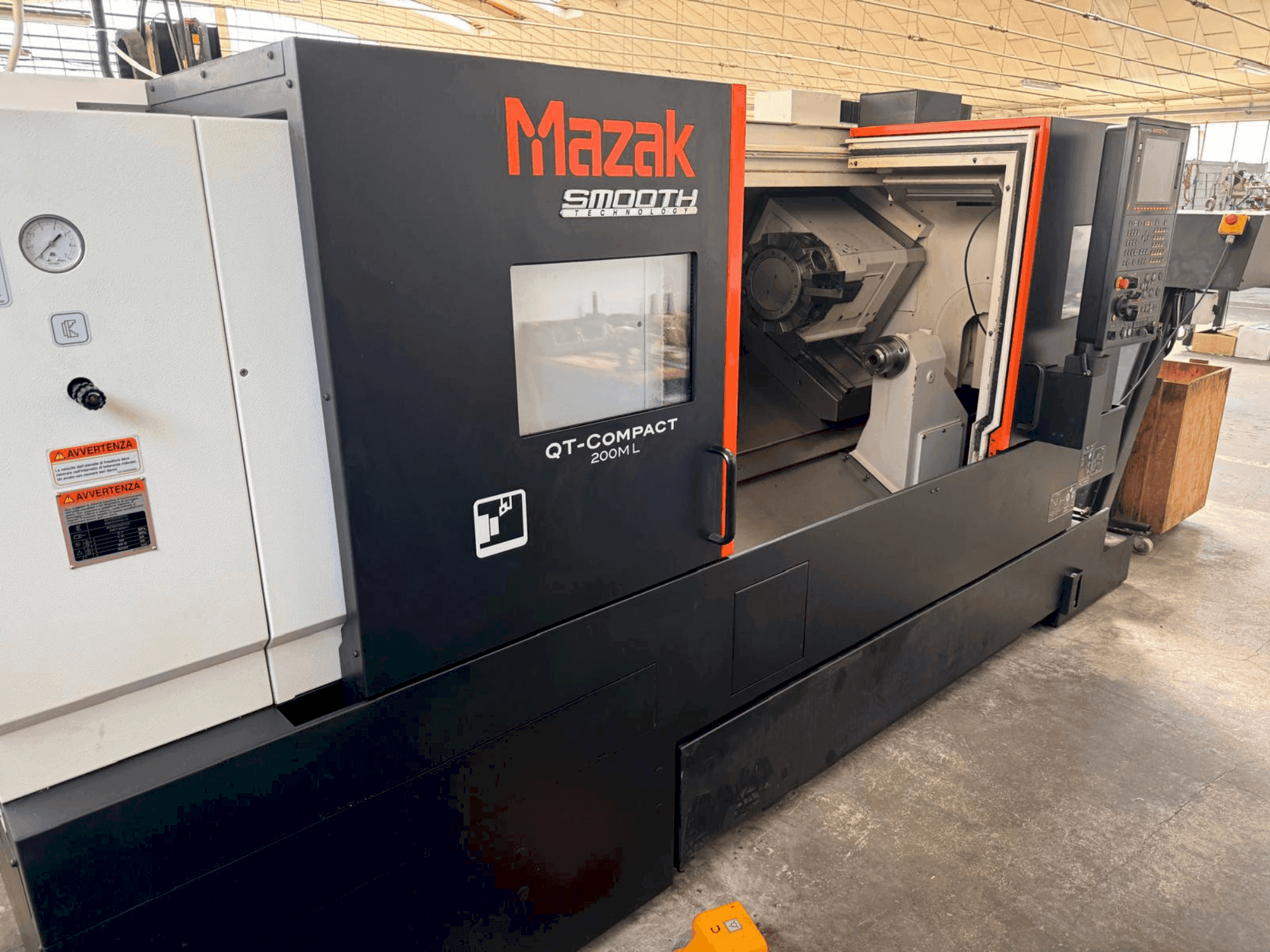 Mašīnas Mazak QT COMPACTG 200ML pretskats