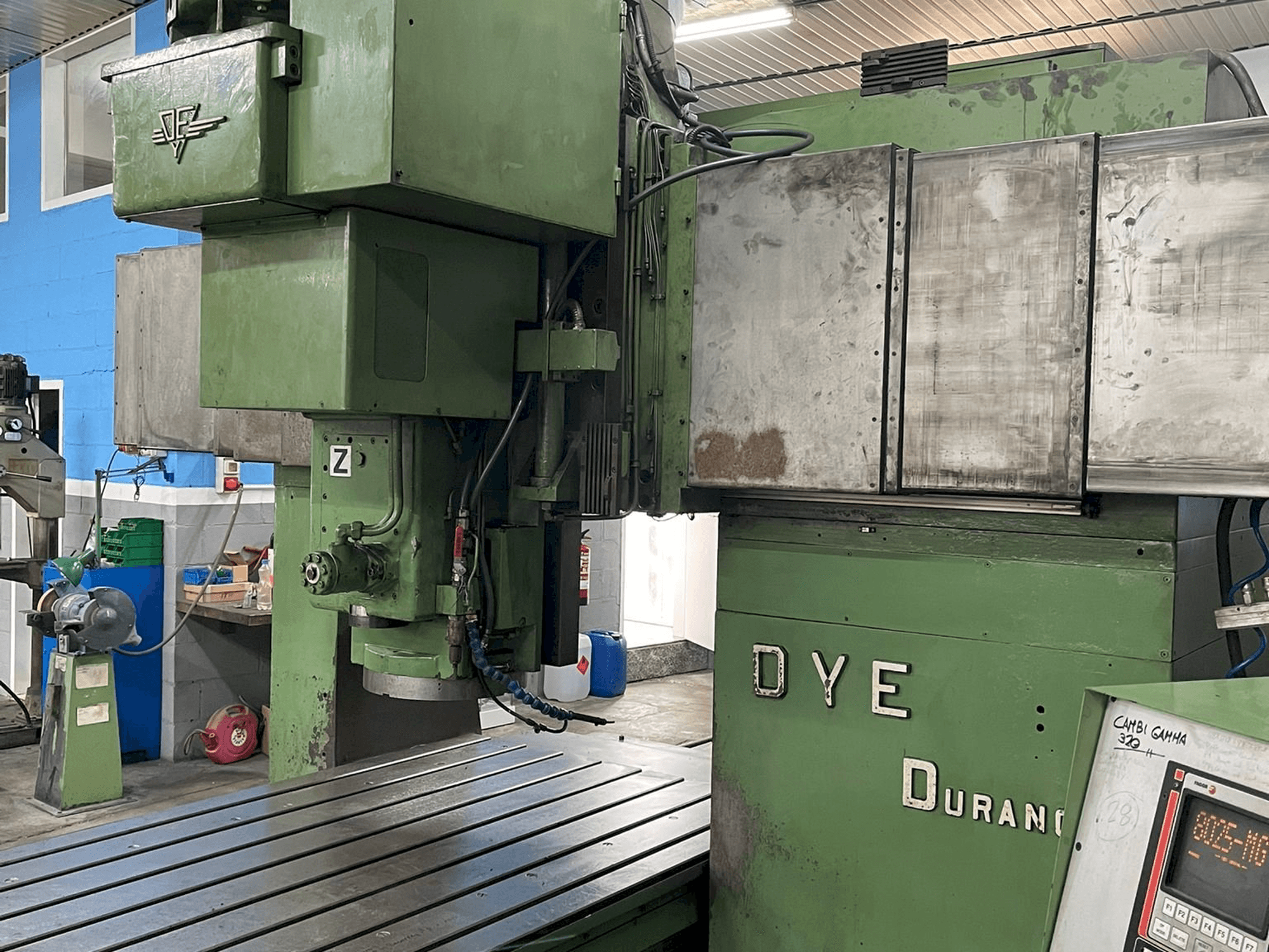 Mašīnas DYE FBF-C-N/C pretskats