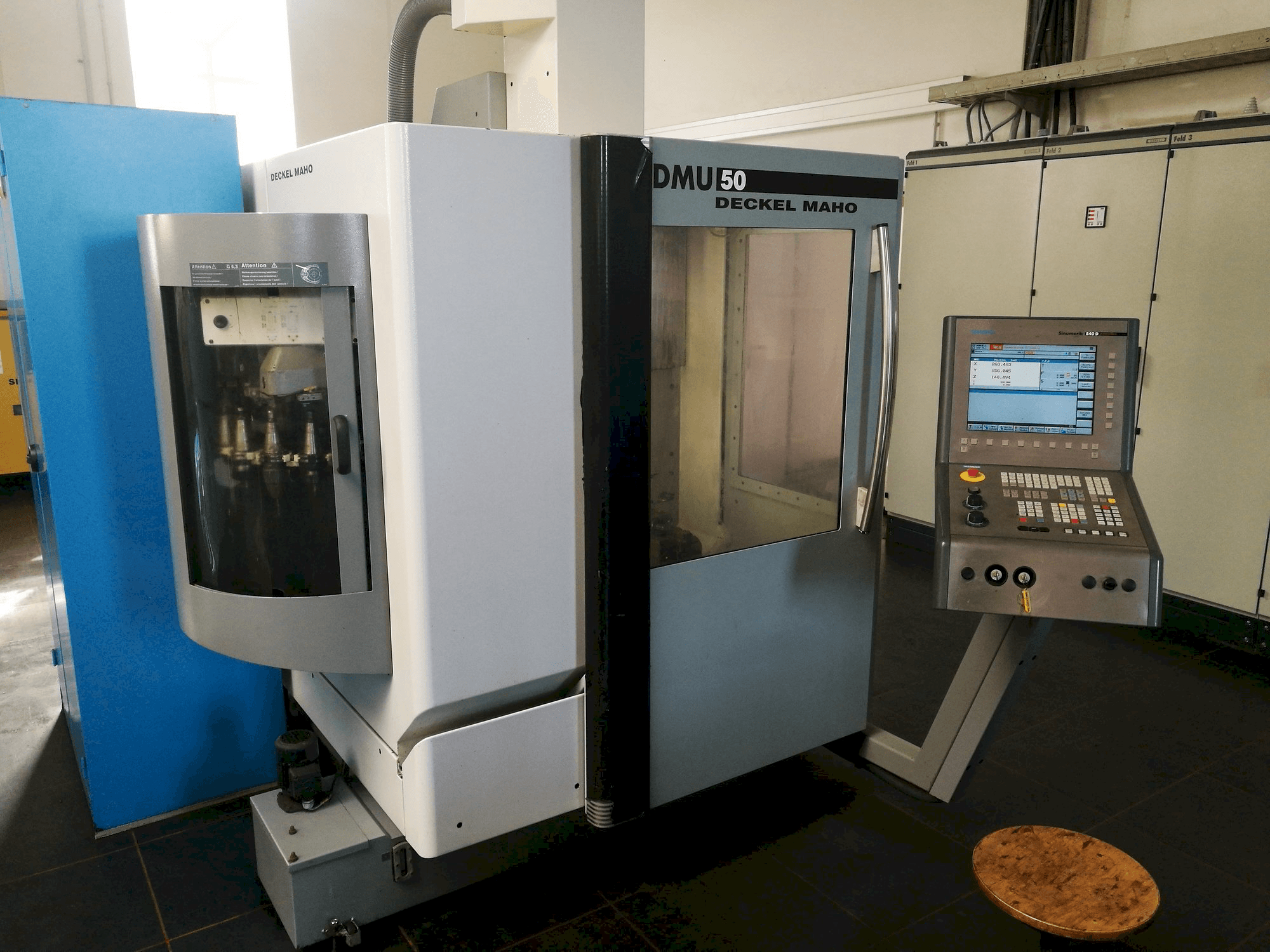 Mašīnas DECKEL MAHO DMU 50 pretskats