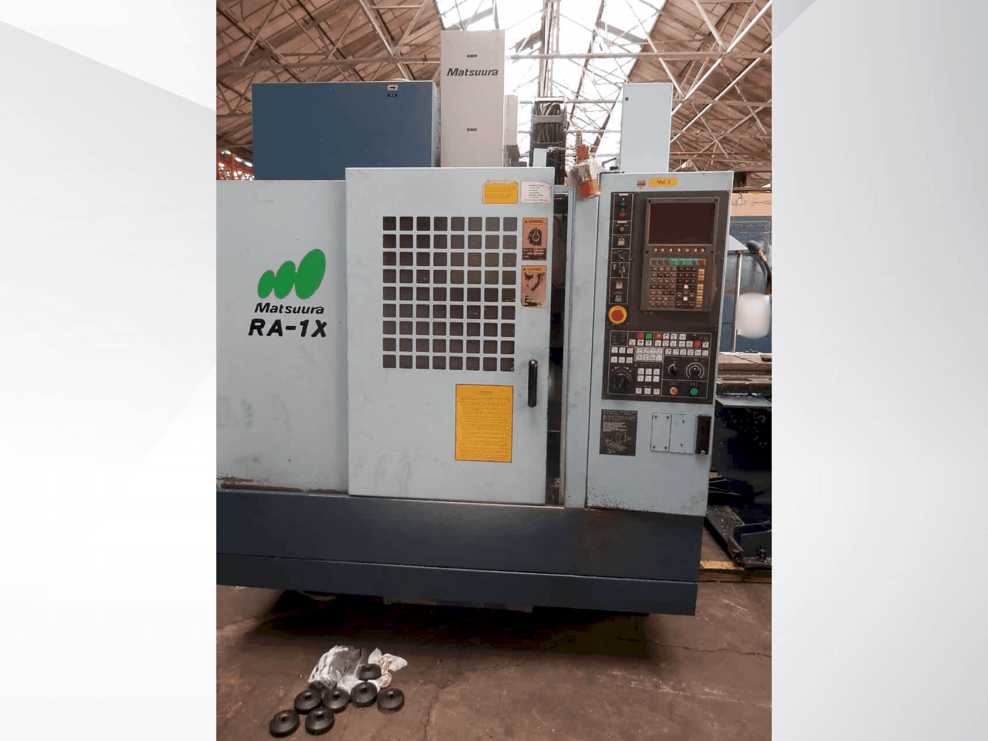 Mašīnas Matsuura RA-1X Twin Pallet pretskats