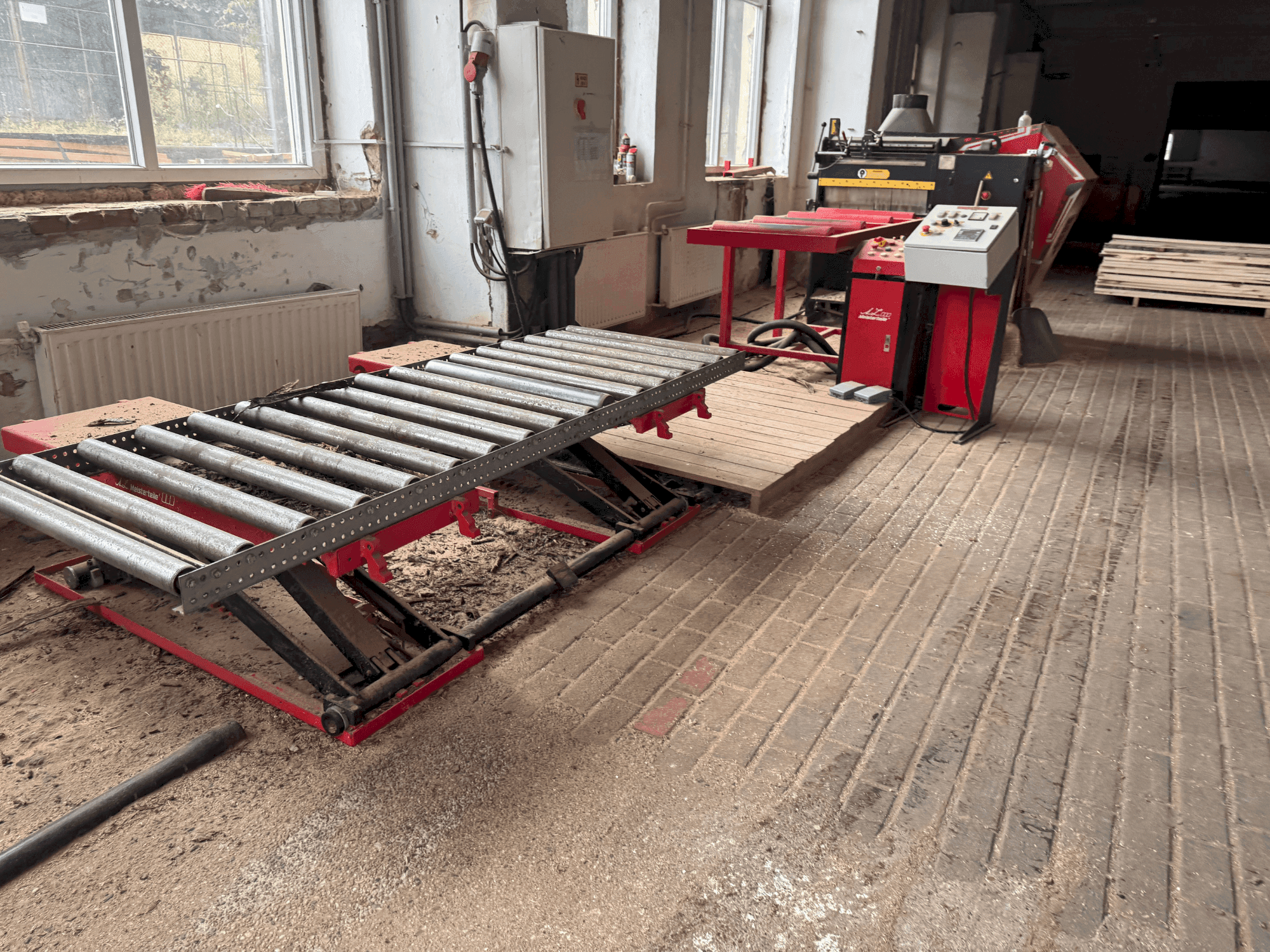 Mašīnas WRAVOR Multirip 750 20-100 pretskats