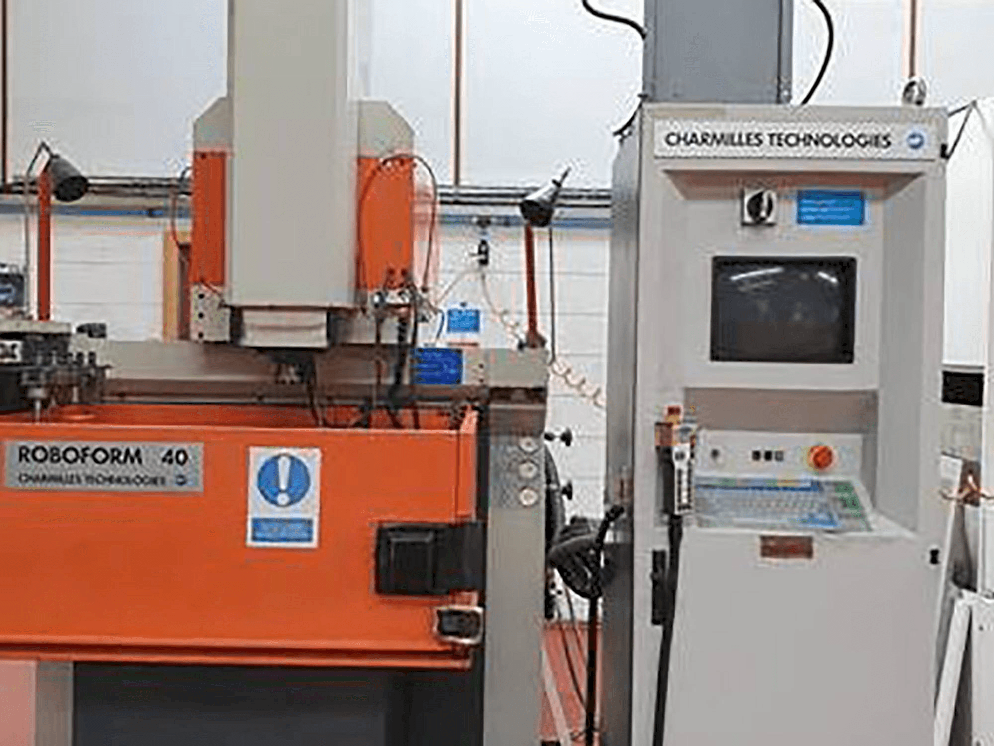 Mašīnas CHARMILLES Roboform 40 pretskats