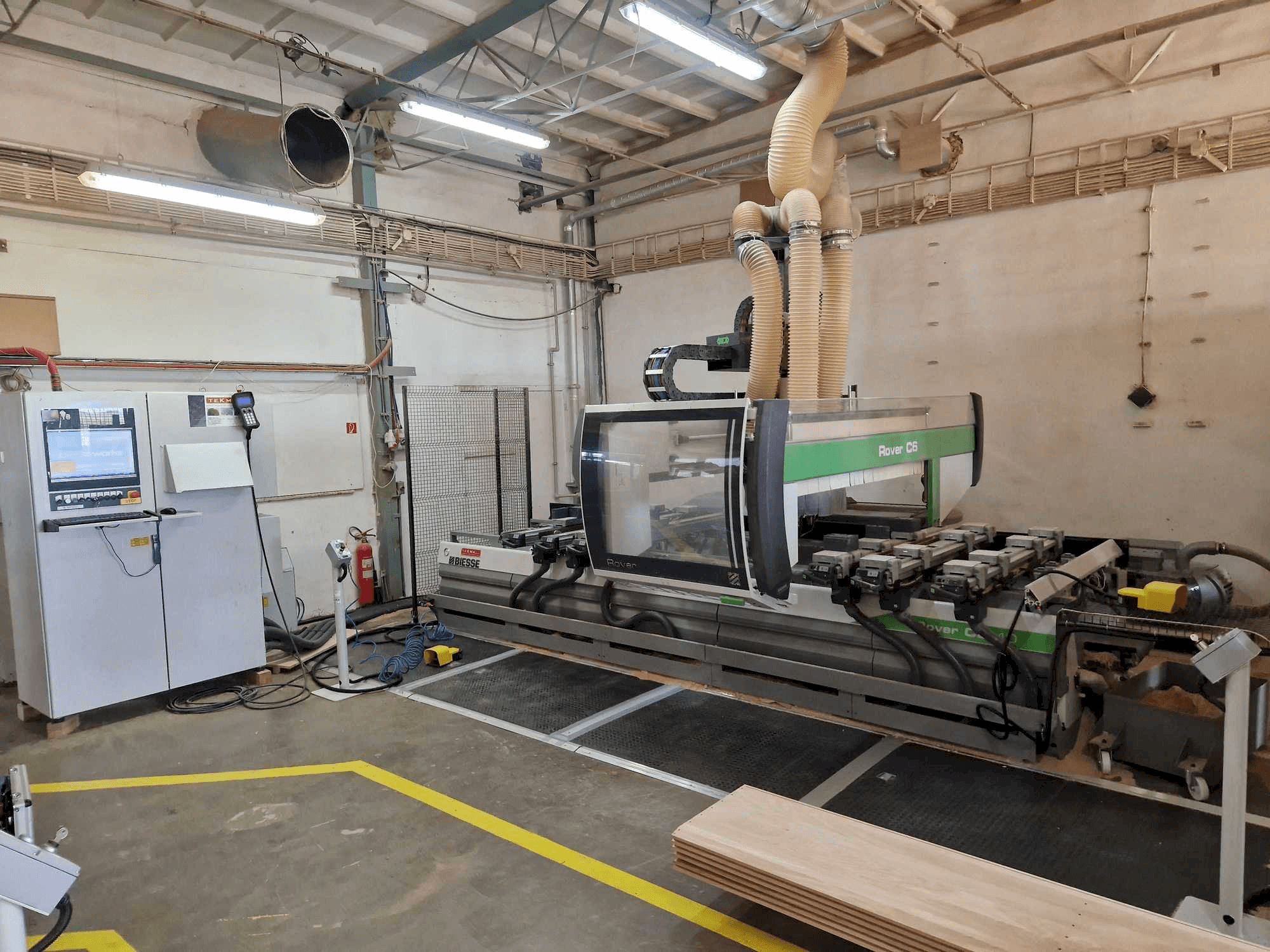 Mašīnas BIESSE ROVER C6.40 pretskats