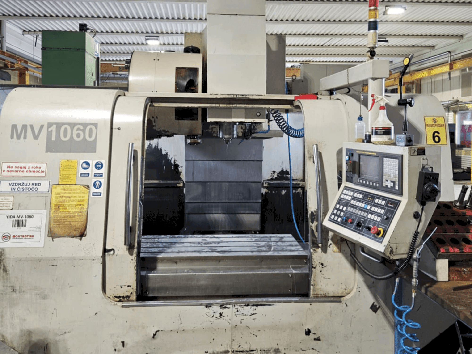 Mašīnas Yida MV-1060 pretskats