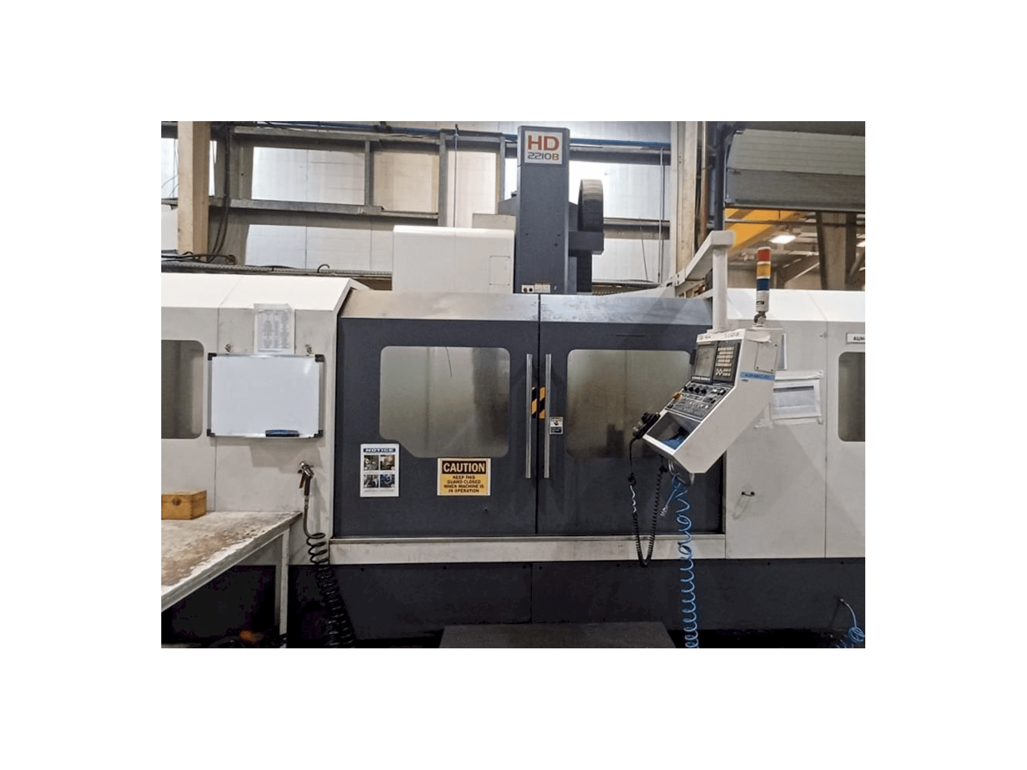 Mašīnas Dugard HD 2210B pretskats