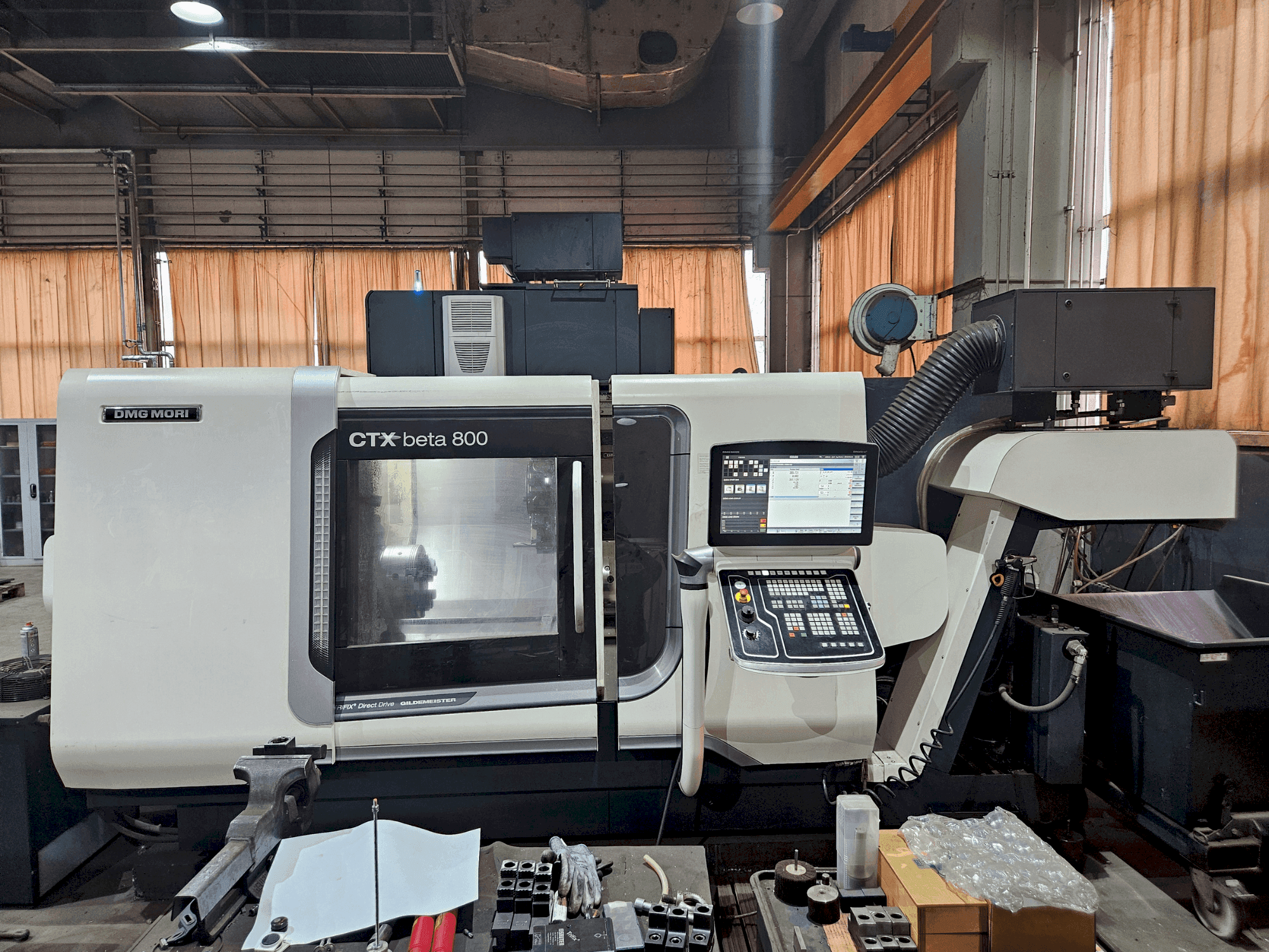 Mašīnas DMG MORI CTX beta 800 pretskats