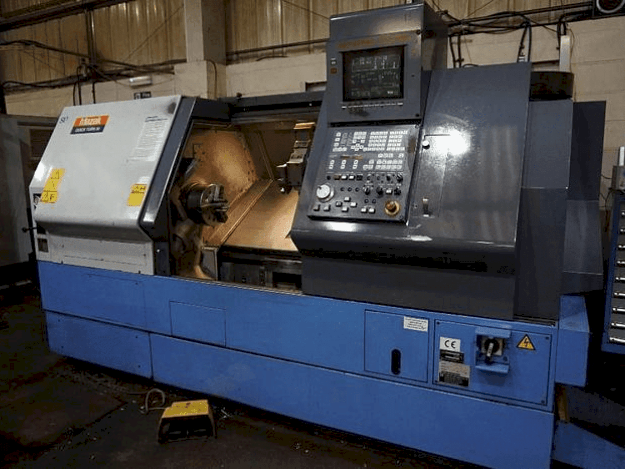 Mašīnas Mazak QT30 pretskats