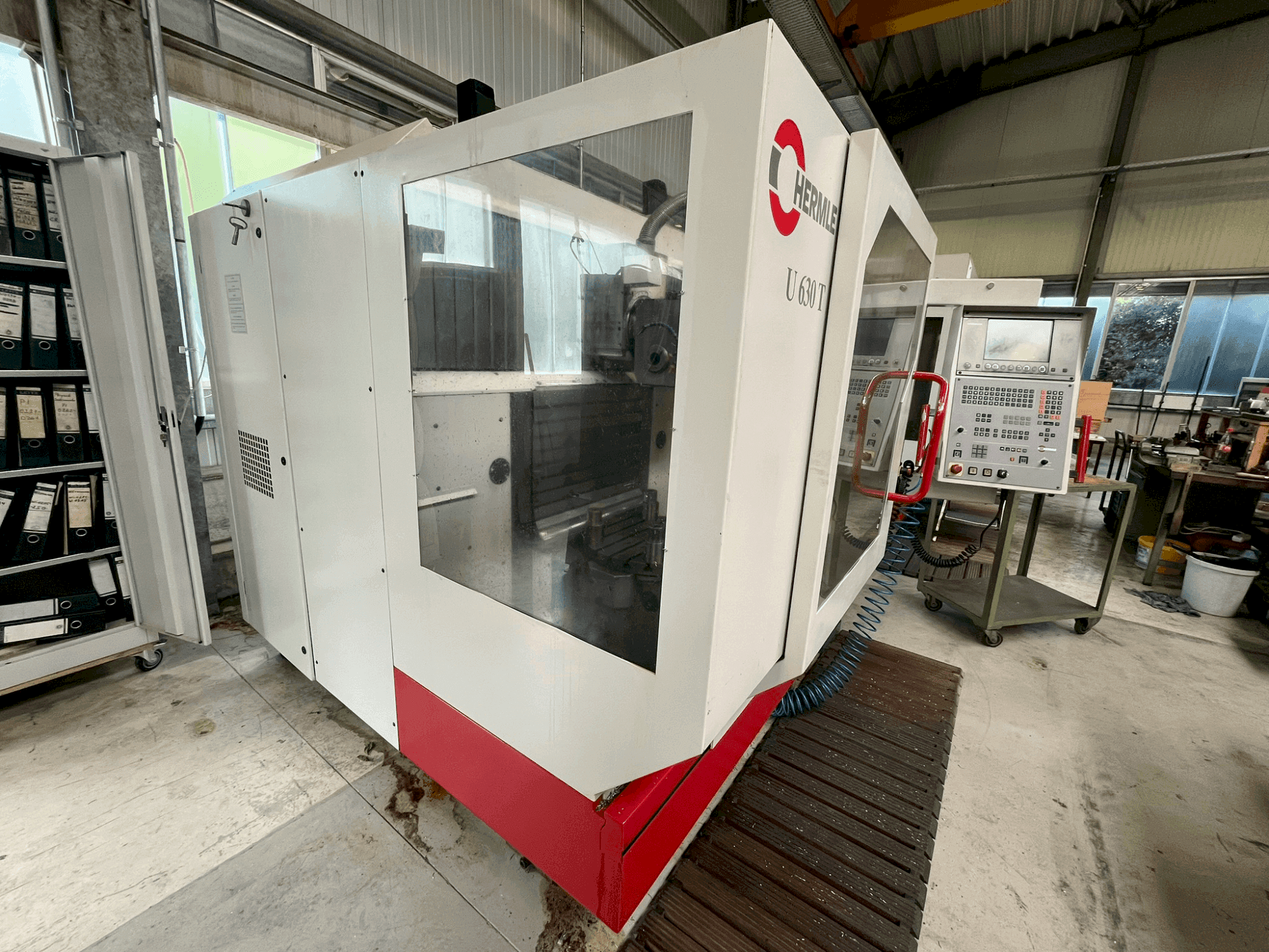 Mašīnas HERMLE U 630 T pretskats