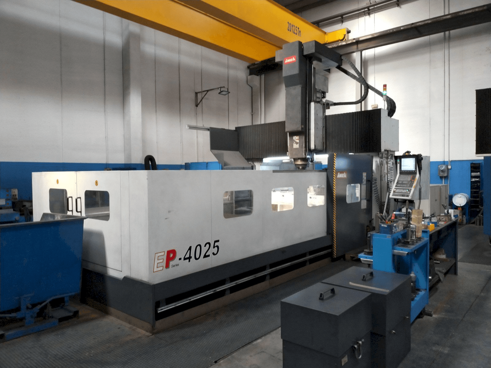 Mašīnas AWEA EP-4025 pretskats