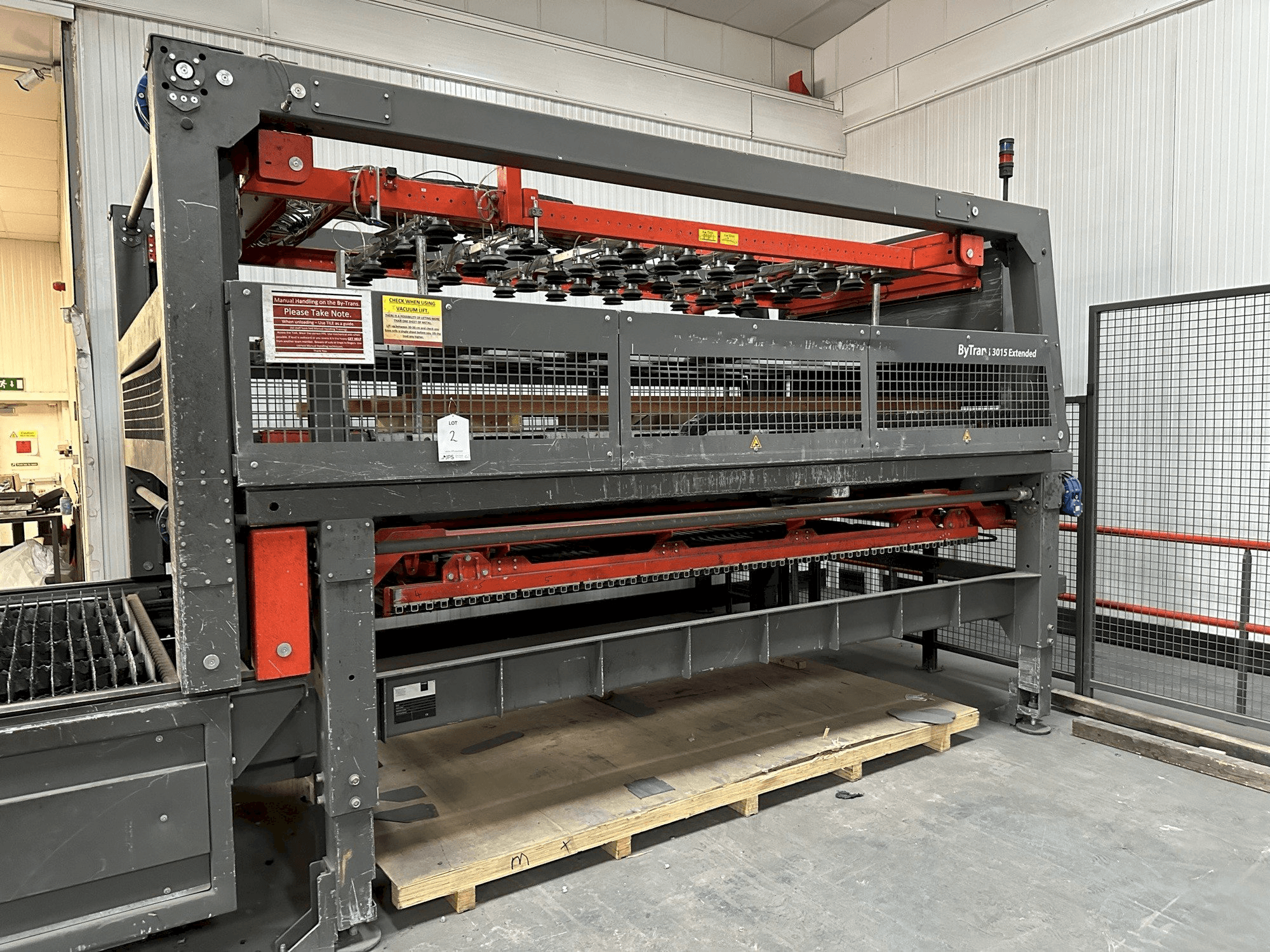 Mašīnas Bystronic By Trans 3015 Extended Automatic Loading pretskats