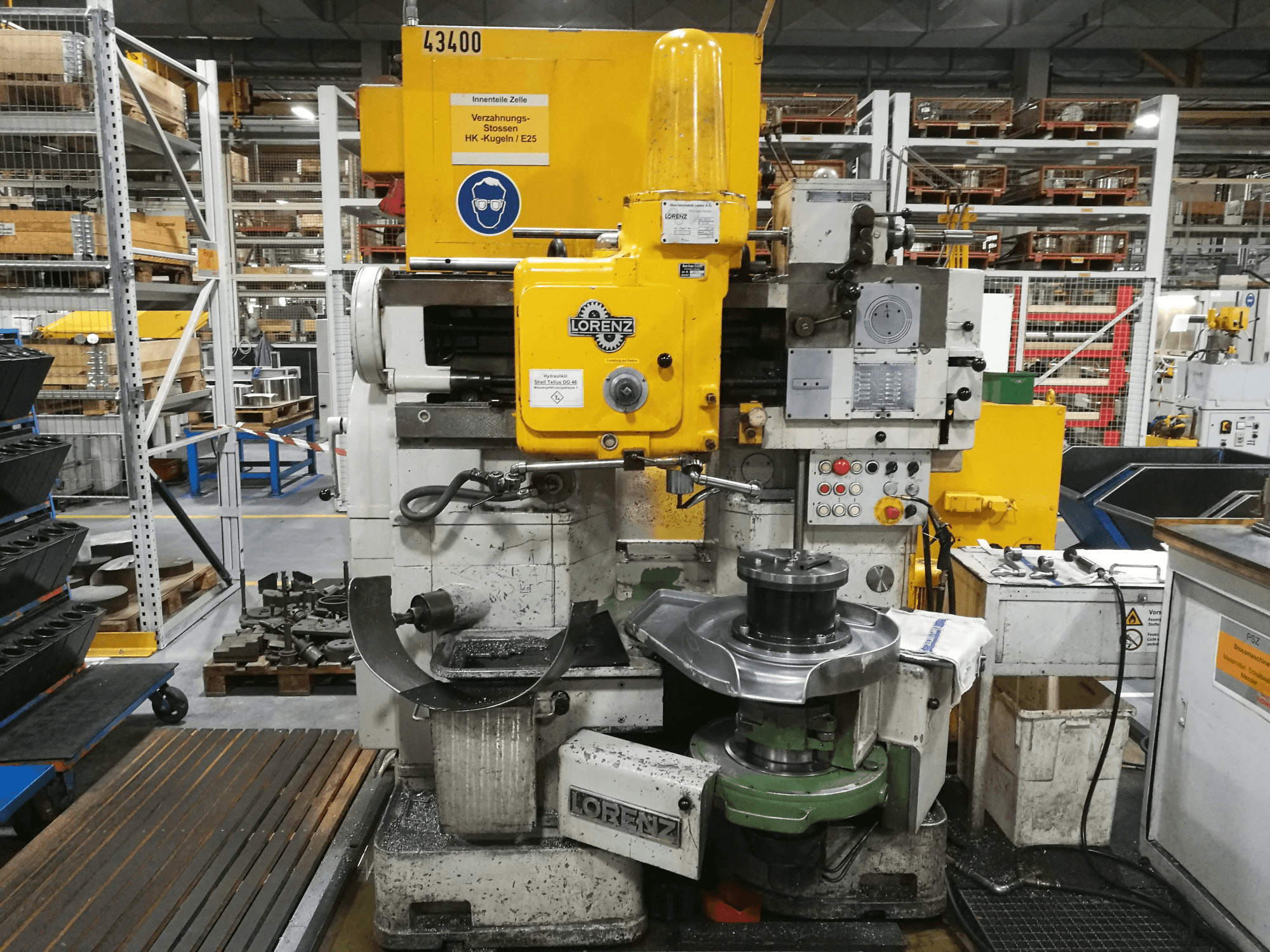 Mašīnas LORENZ SNJ5 pretskats