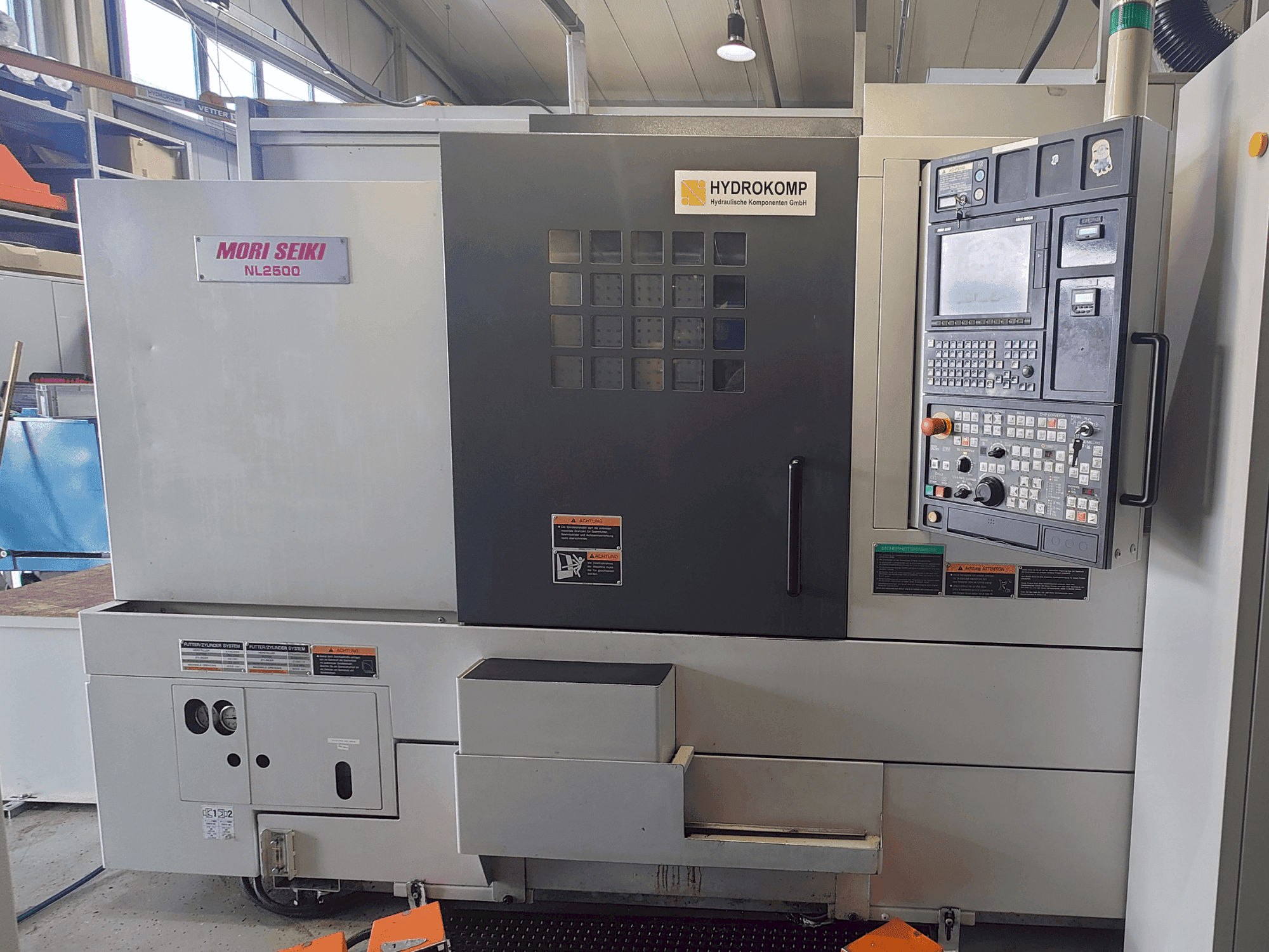 Mašīnas DMG Mori Seiki NL2500SY/700 pretskats
