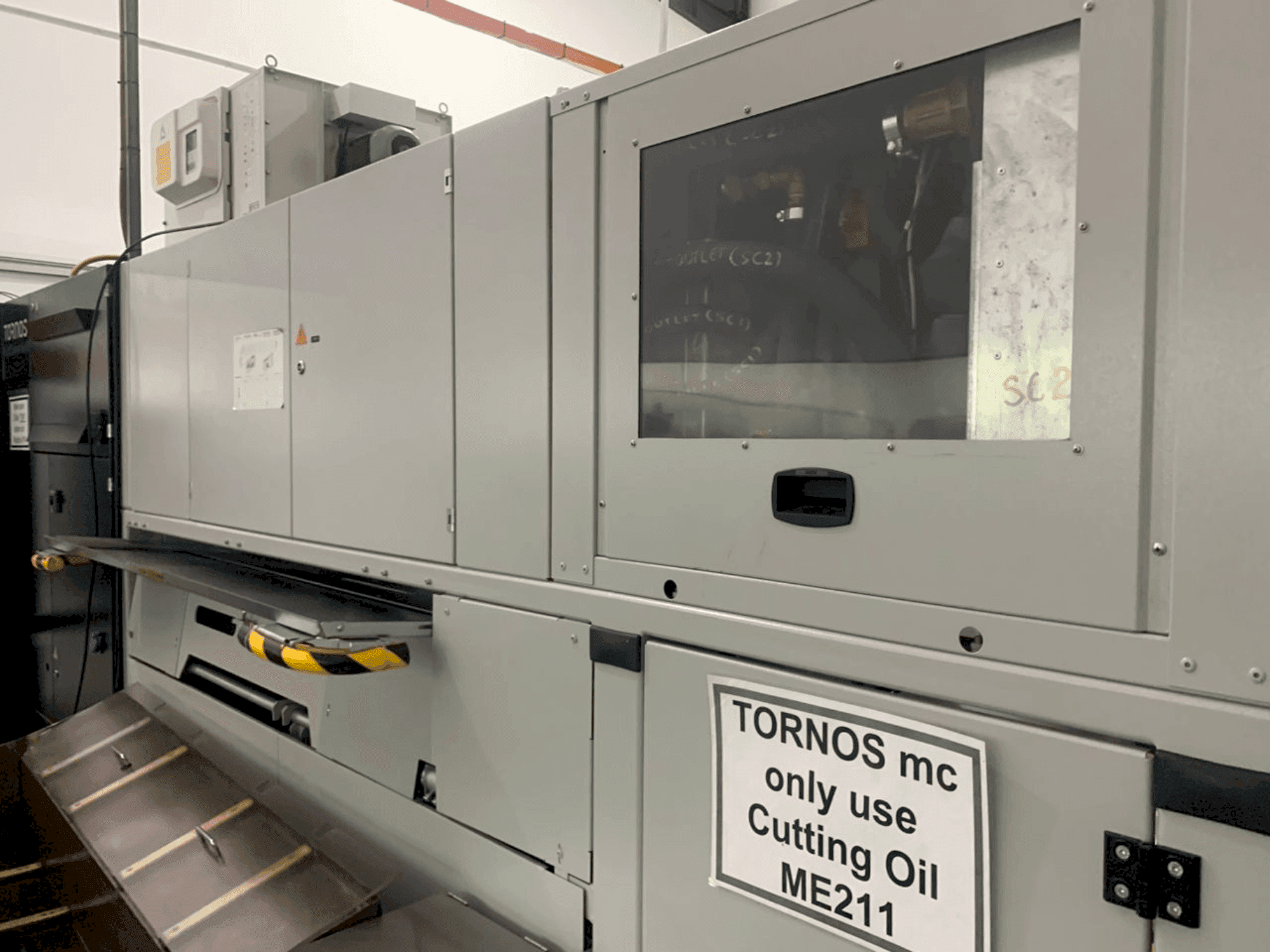 Mašīnas TORNOS MultiSwiss 6x16 pretskats