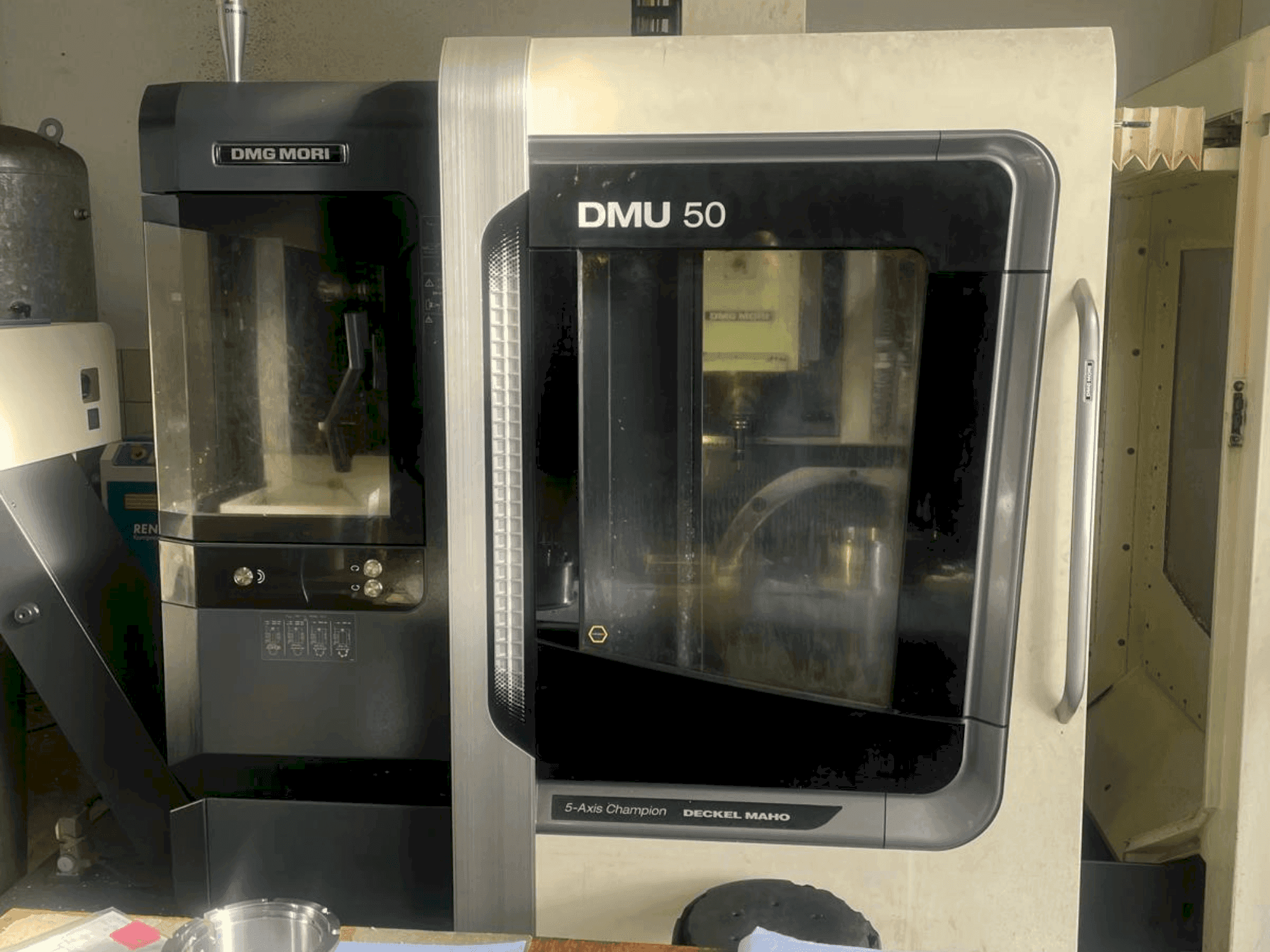 Mašīnas DMG MORI DMU 50 pretskats