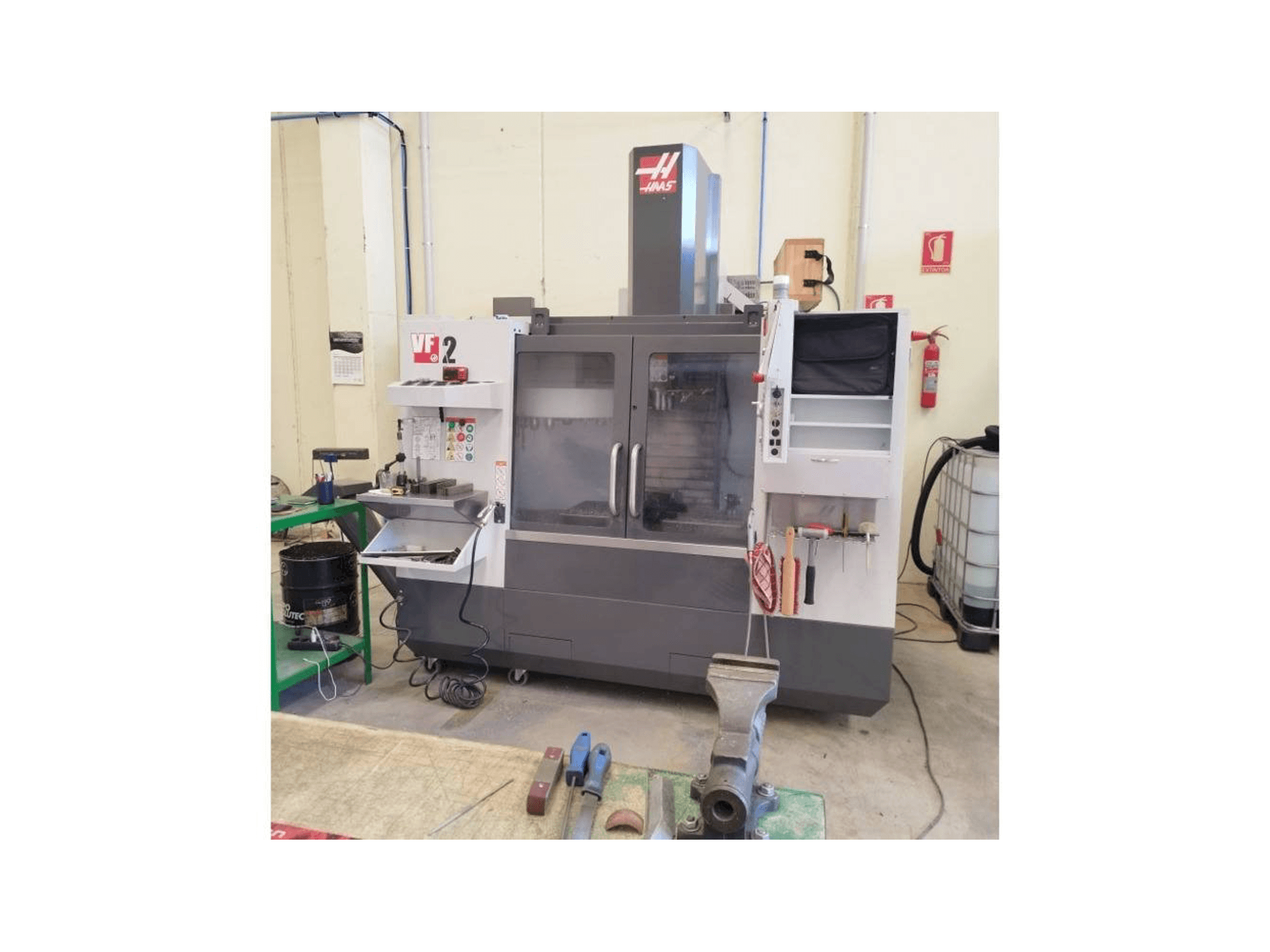 Mašīnas HAAS VF-2 pretskats