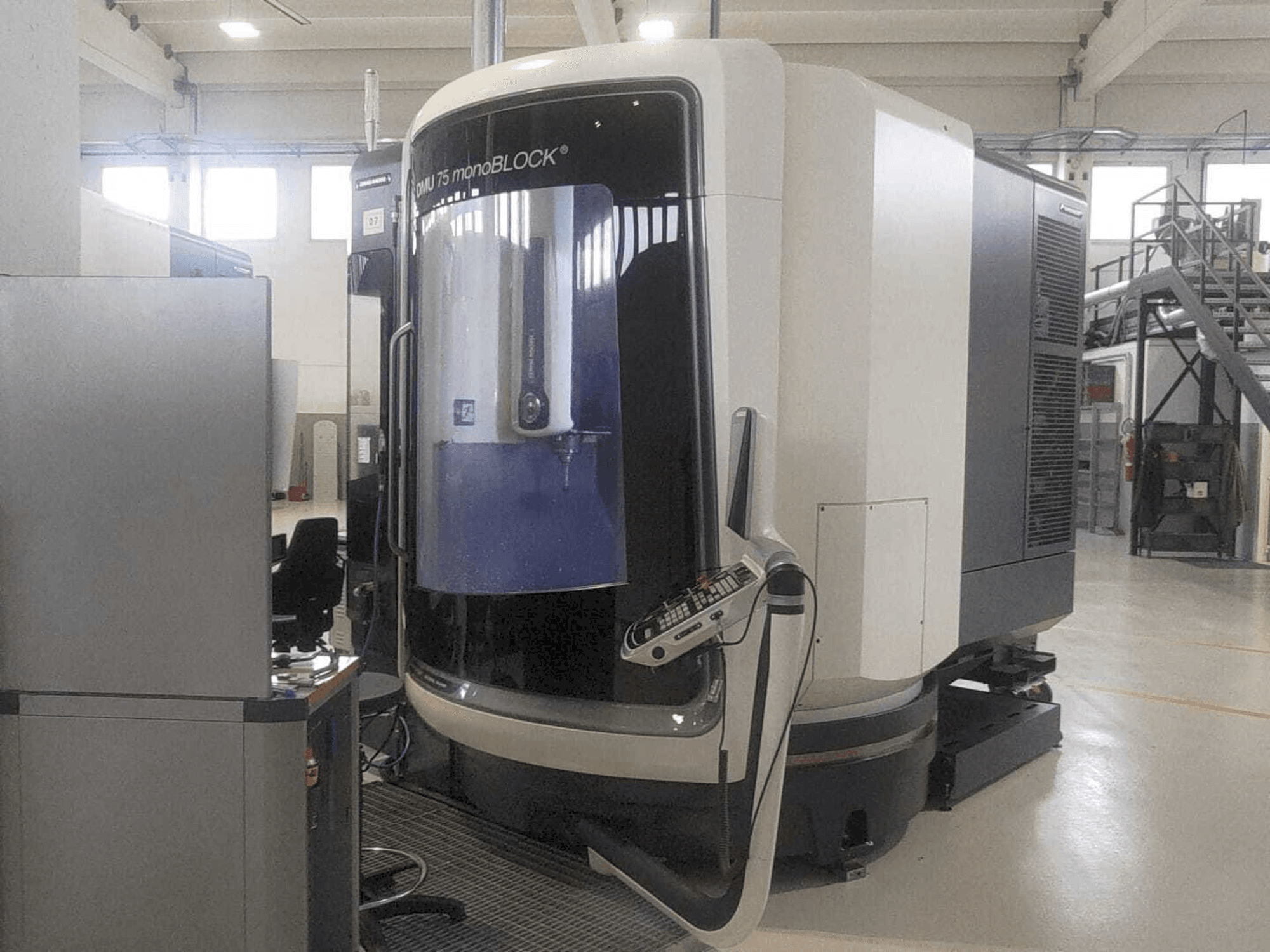 Mašīnas DMG MORI DMU 75 monoBLOCK pretskats