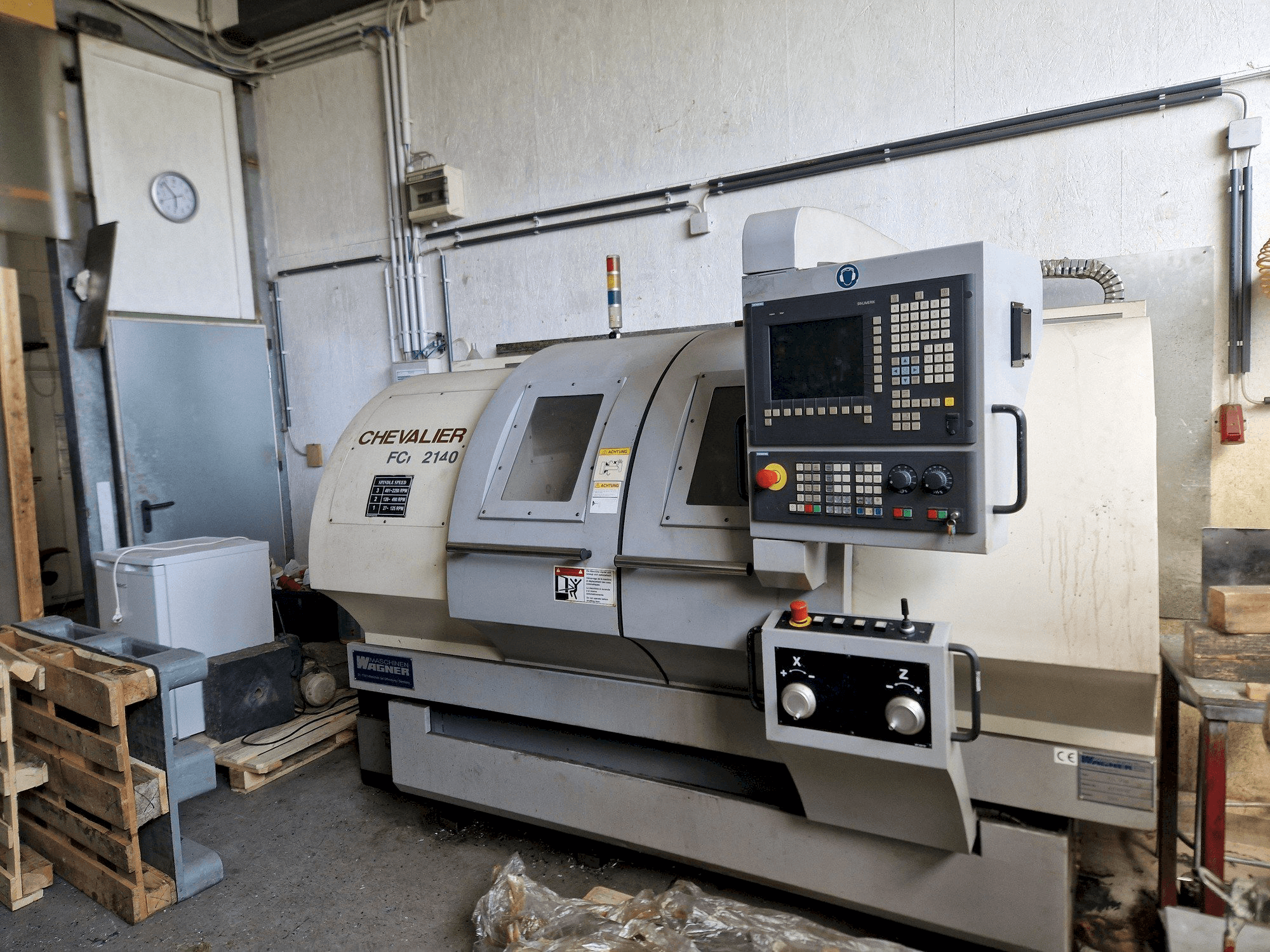 Mašīnas Chevalier FCL 2140 S pretskats