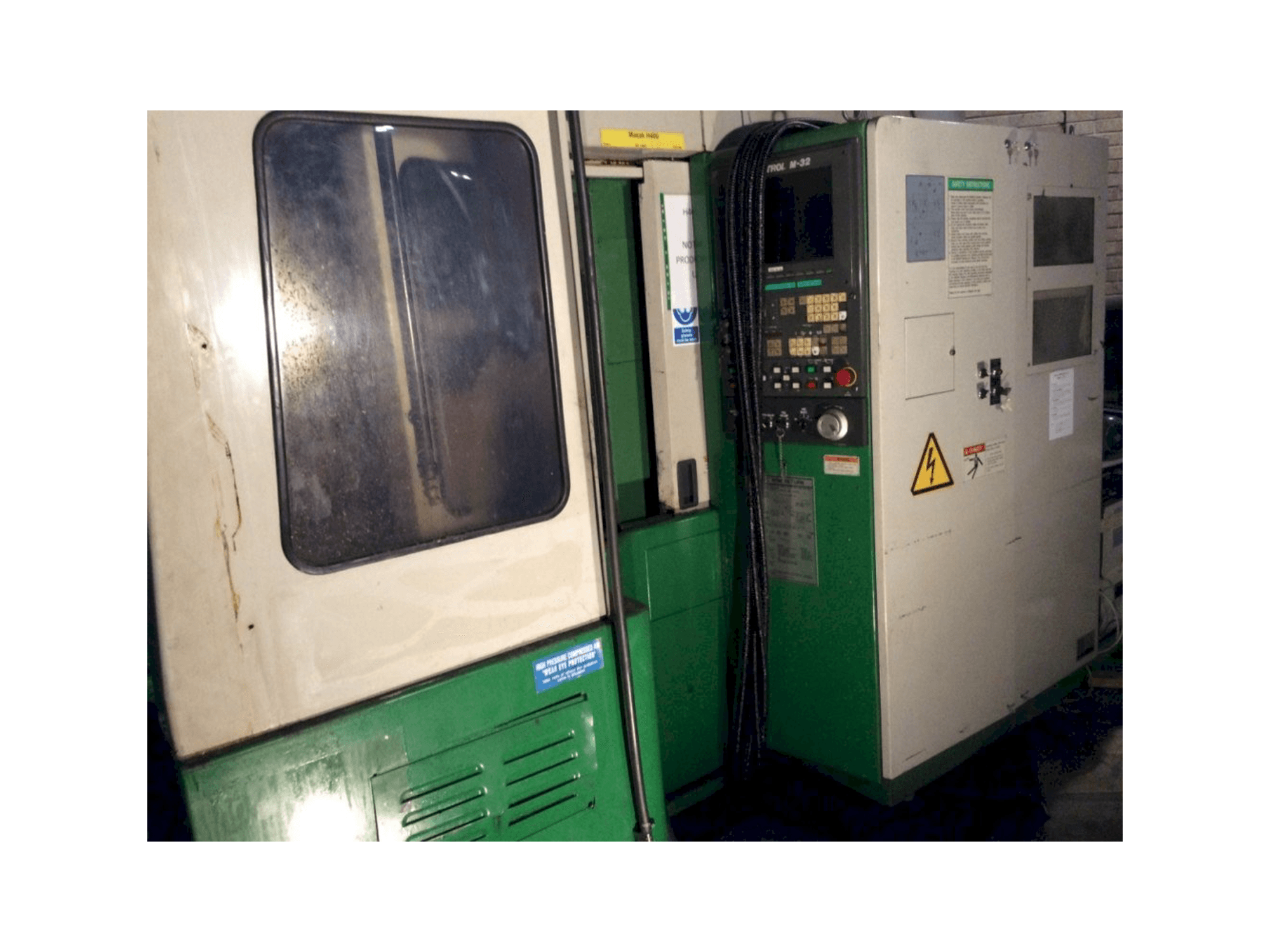 Mašīnas Mazak Mazatech H400 pretskats