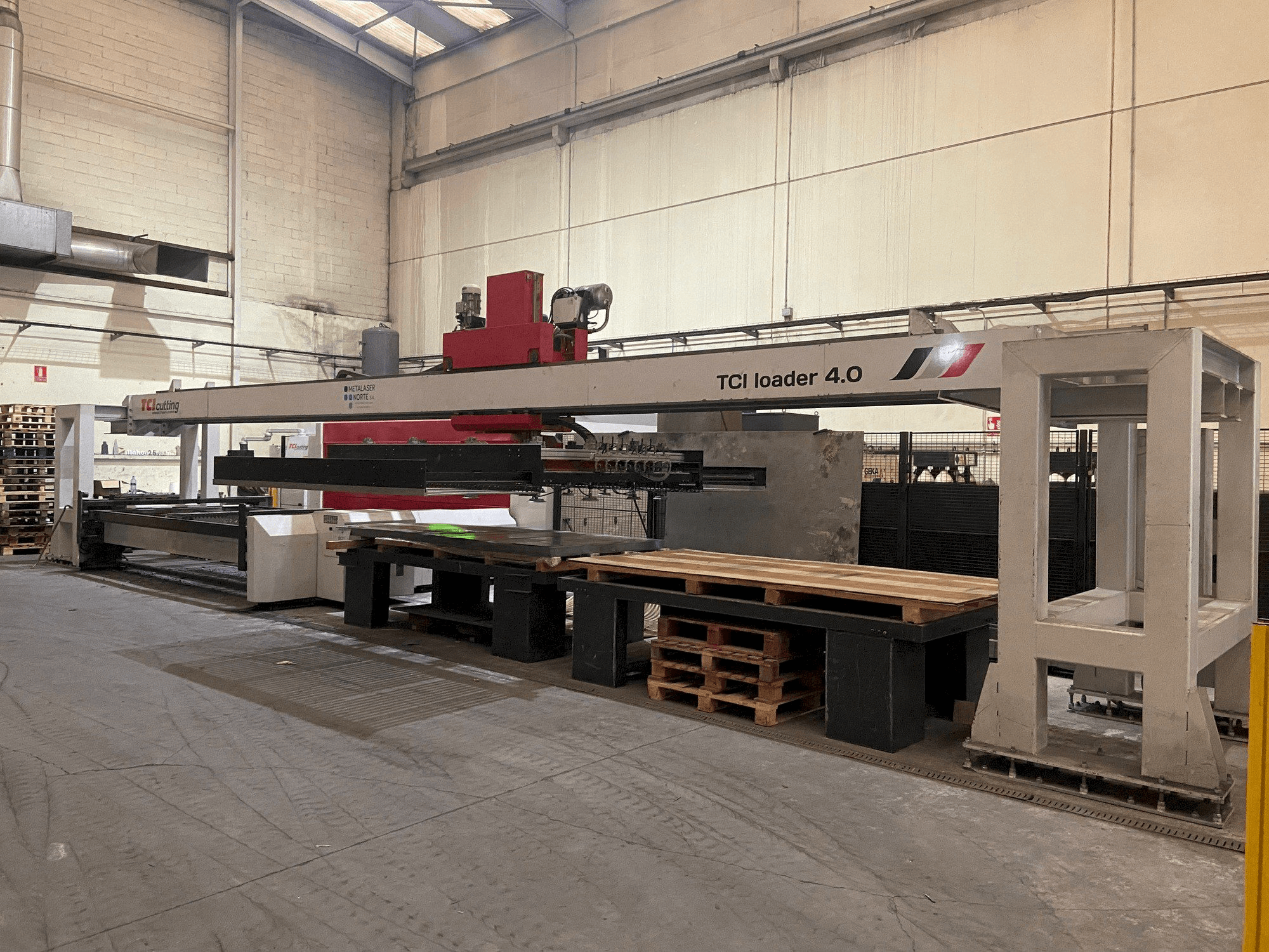 Mašīnas TCI Smartline Fiber 4020 pretskats