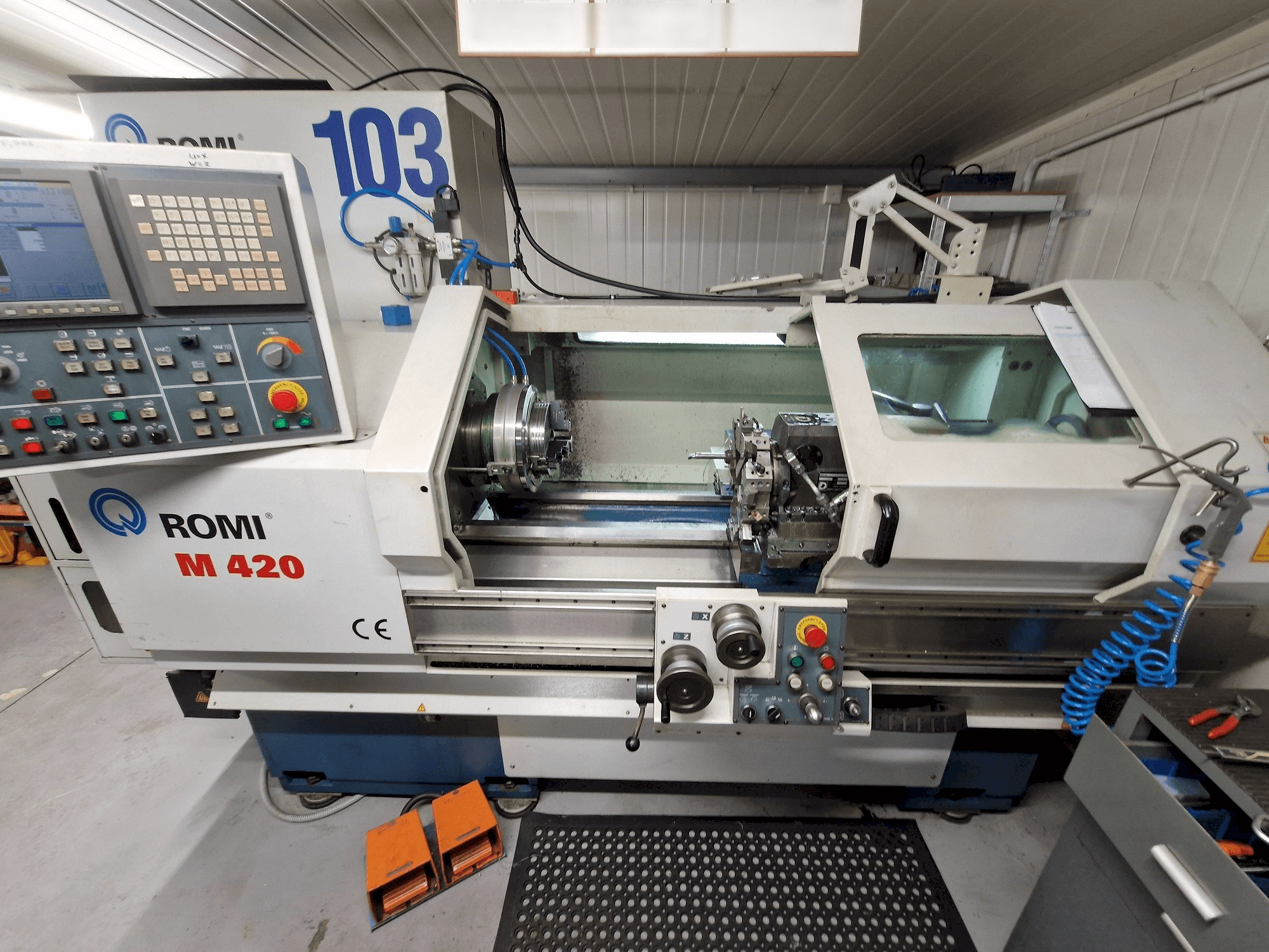 Mašīnas Romi M 420 pretskats