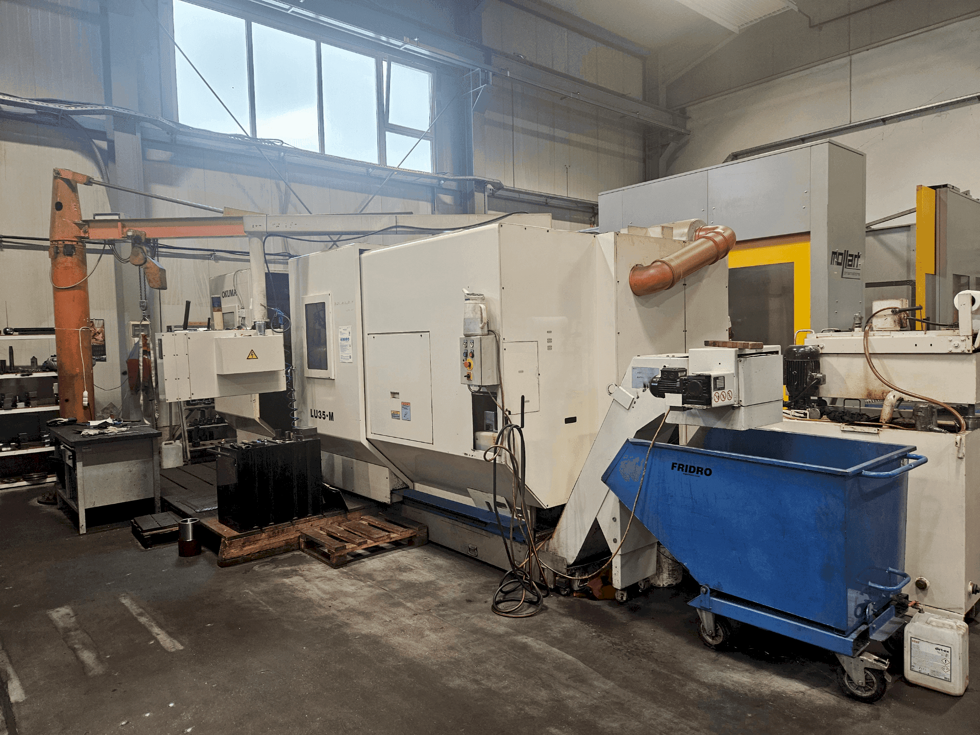 Mašīnas Okuma LU 35-M pretskats