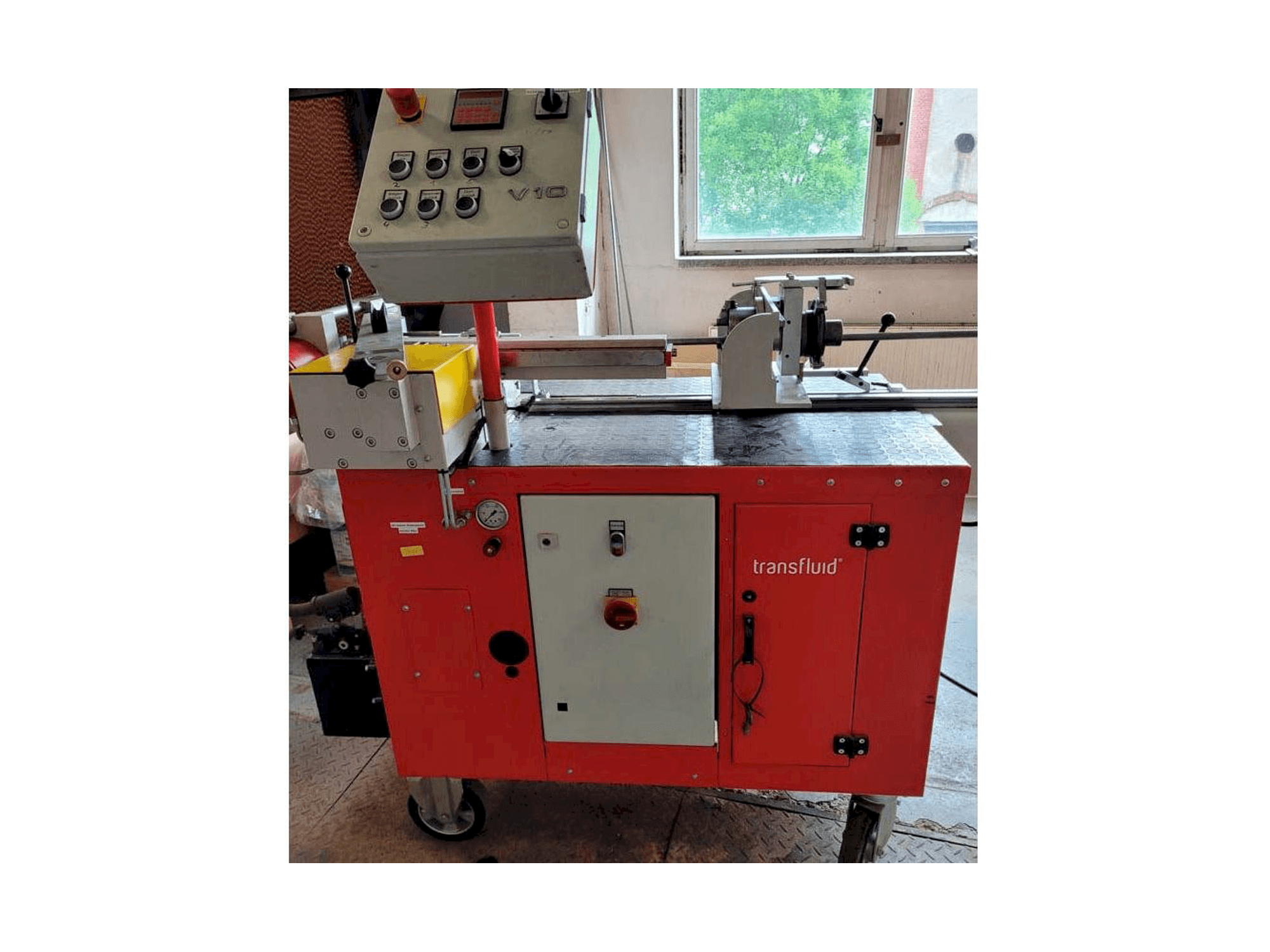 Mašīnas Transfluid DB 2060-K pretskats