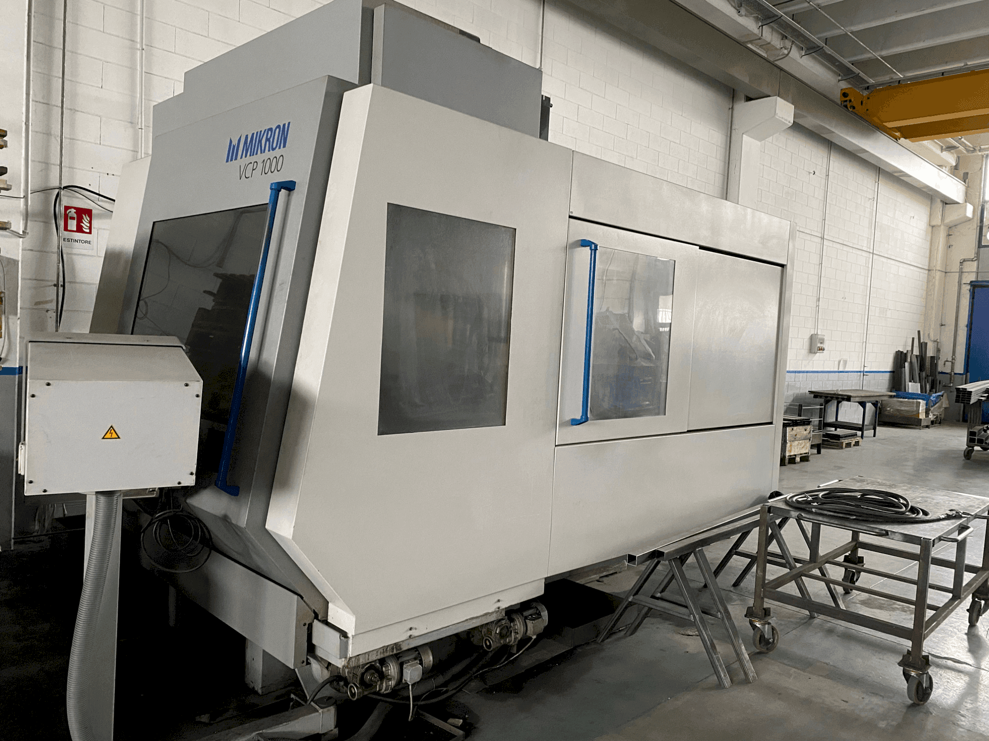 Mašīnas MIKRON VCP 1000 pretskats