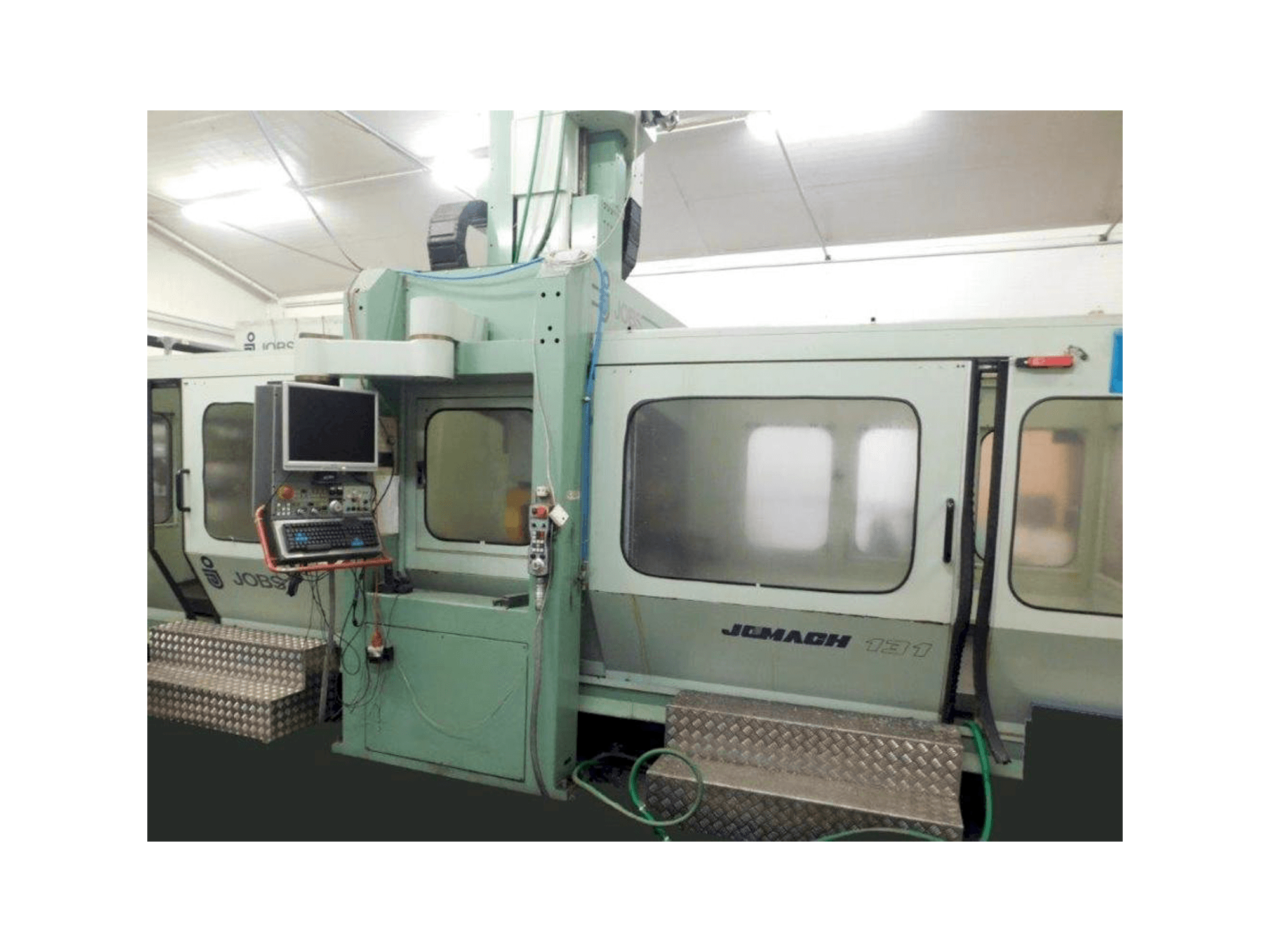 Mašīnas JOBS Jomach 131 pretskats