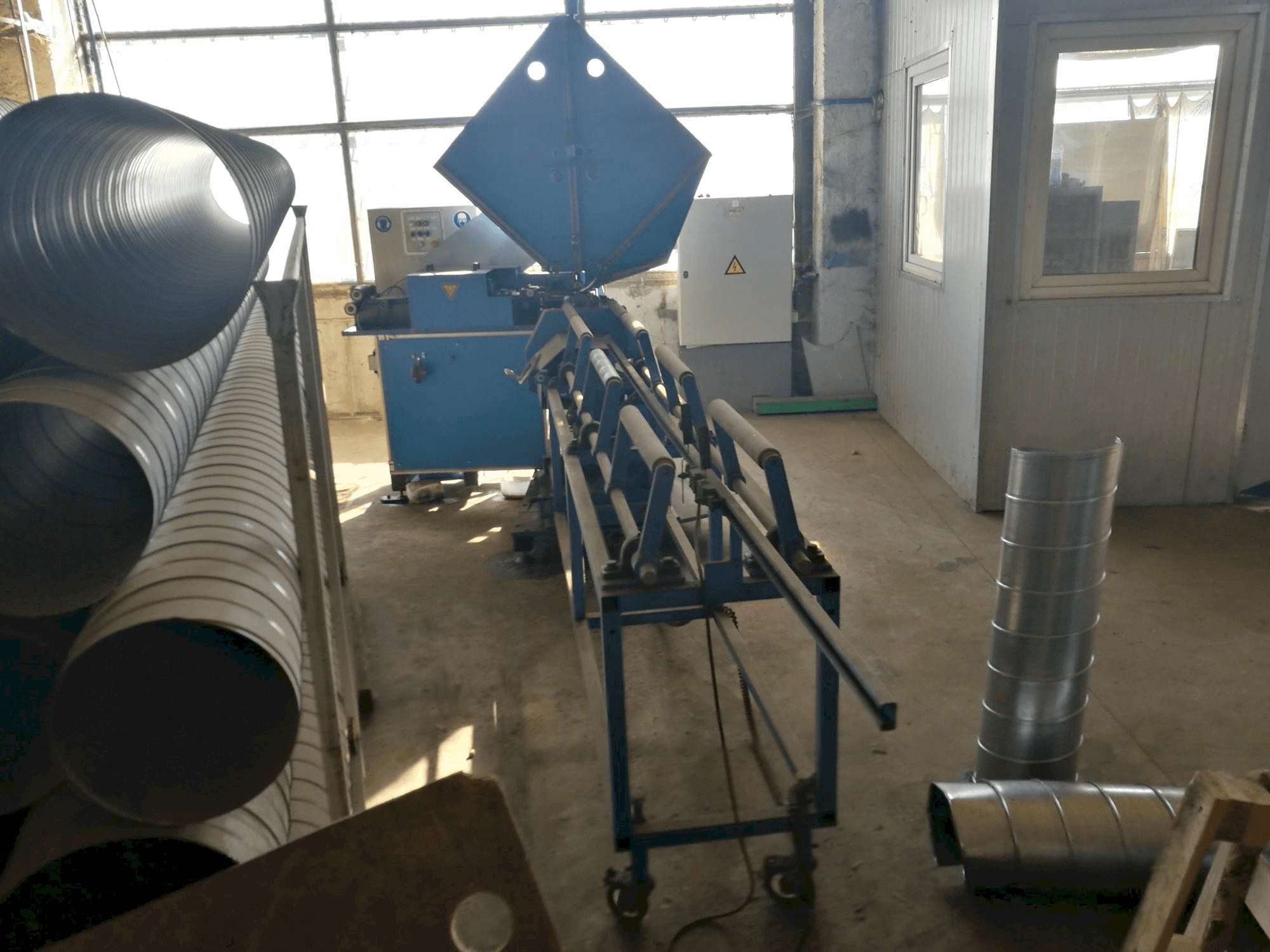 Mašīnas SPIRO ALPHA 6 pretskats