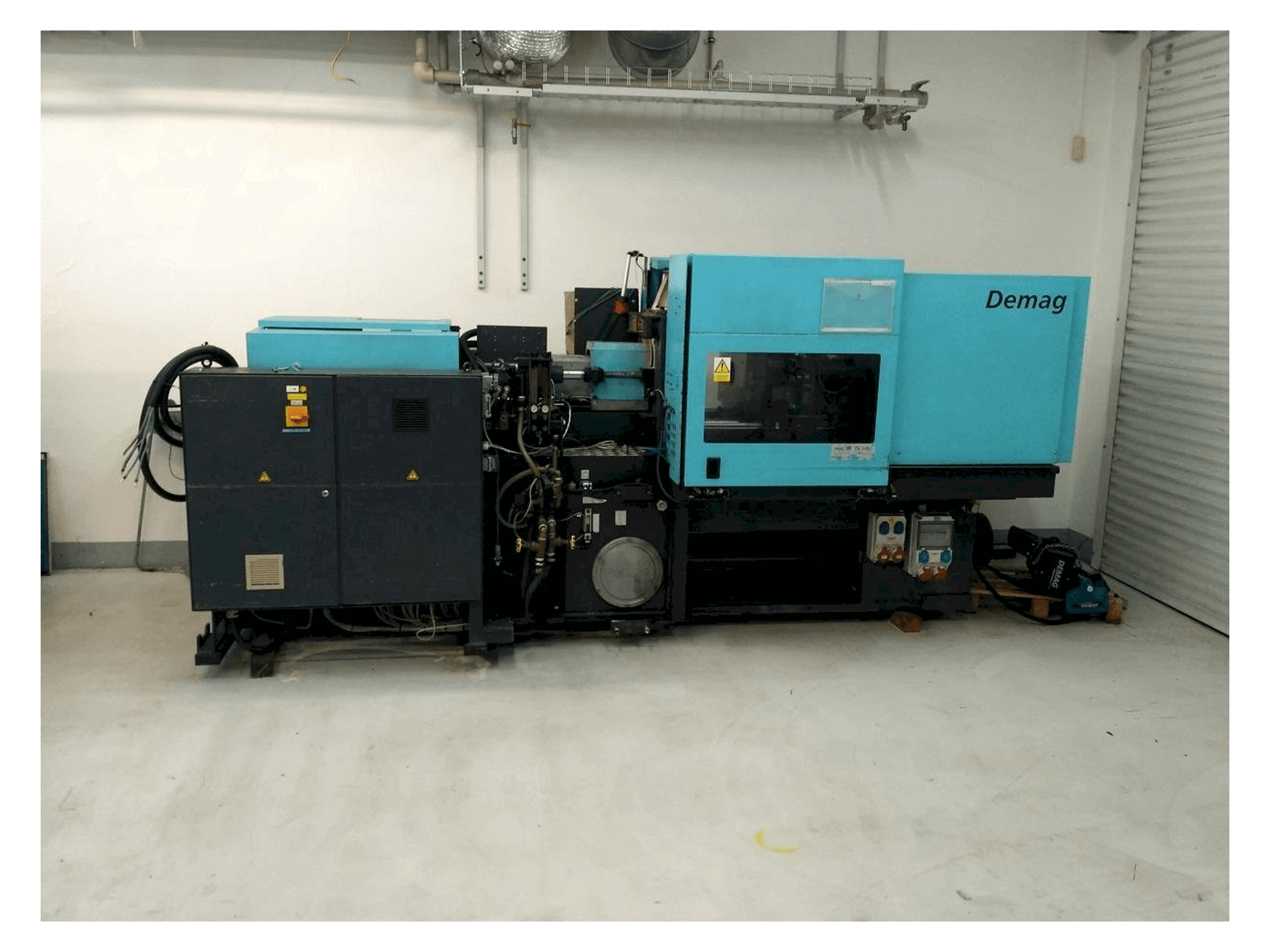 Mašīnas DEMAG Ergotech Concept 800/420-310 pretskats