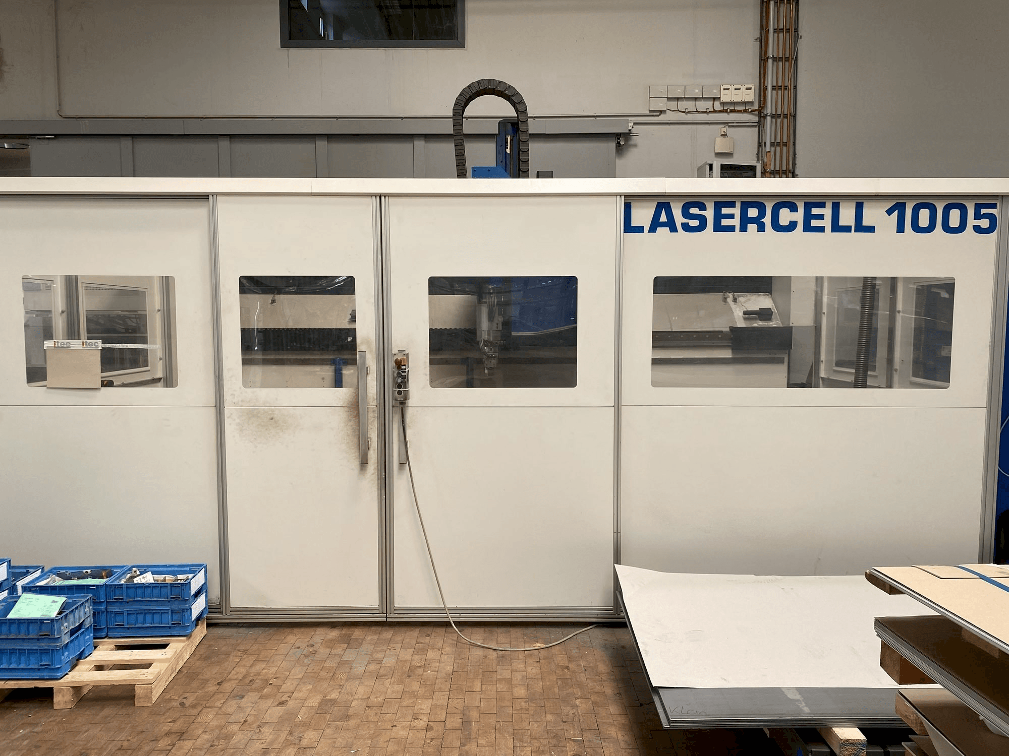 Mašīnas Trumpf TLC 1005 pretskats