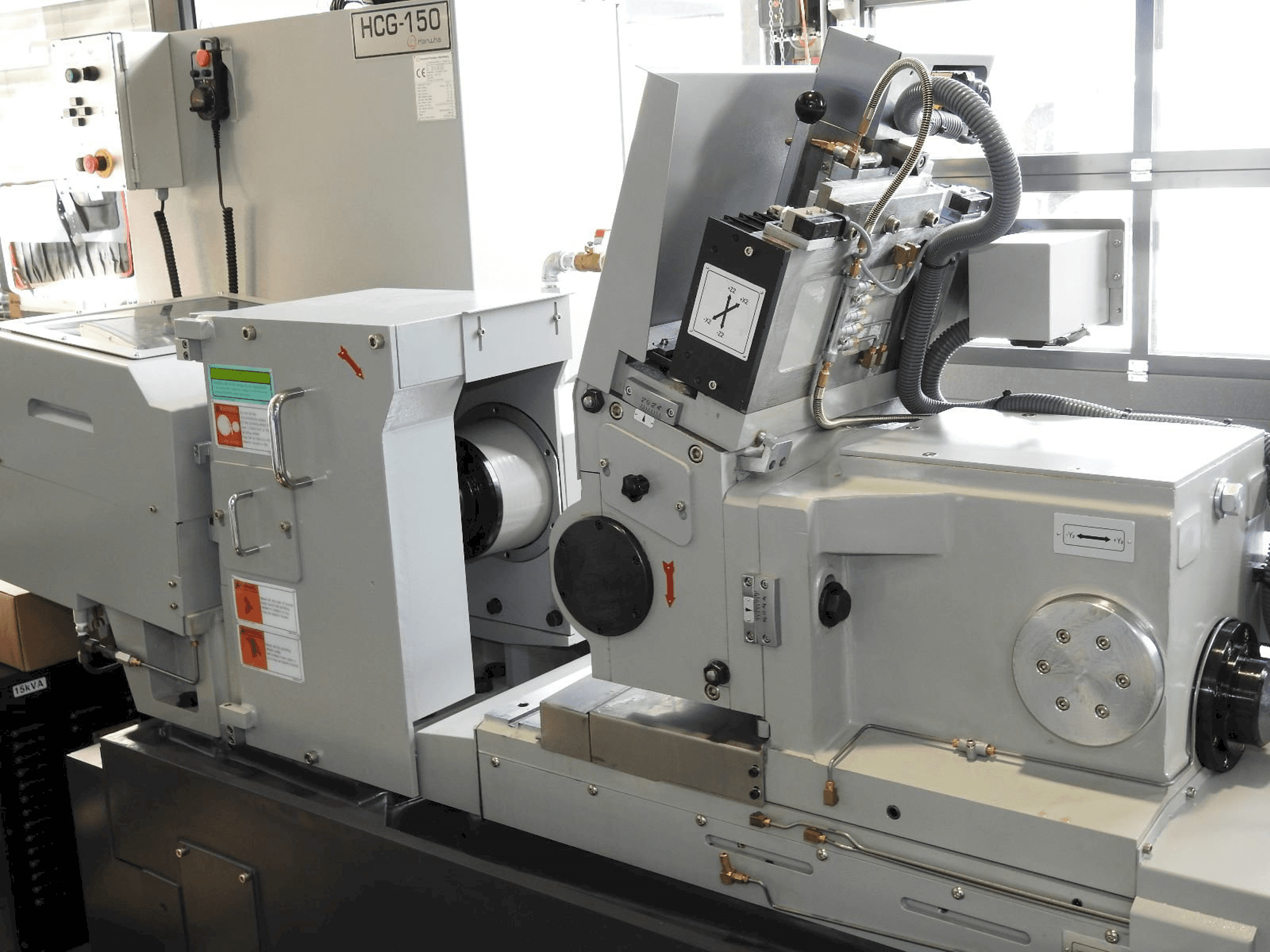 Mašīnas Hanwha HCG 150 pretskats