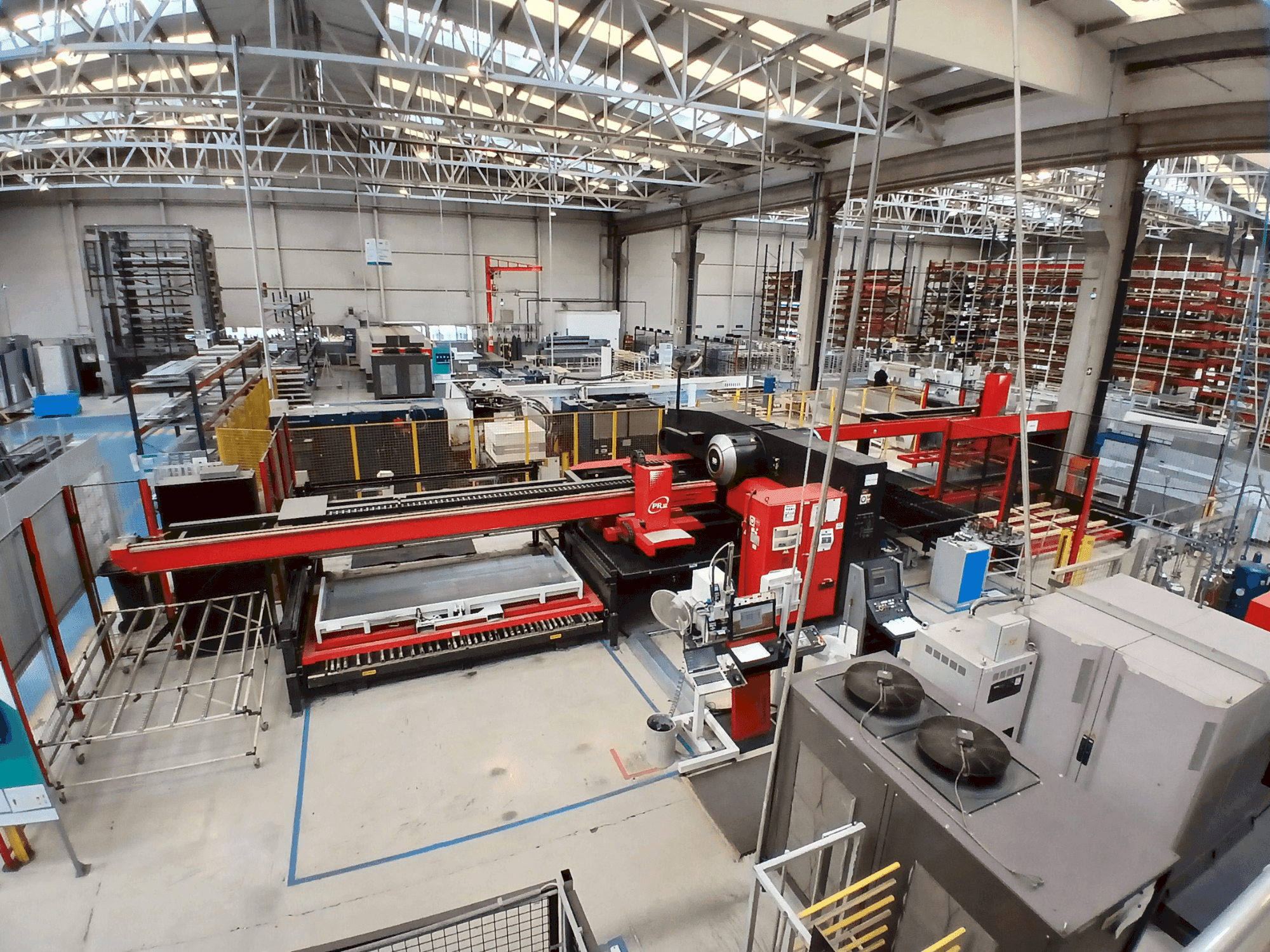 Mašīnas AMADA EMZ 3612 M2 pretskats