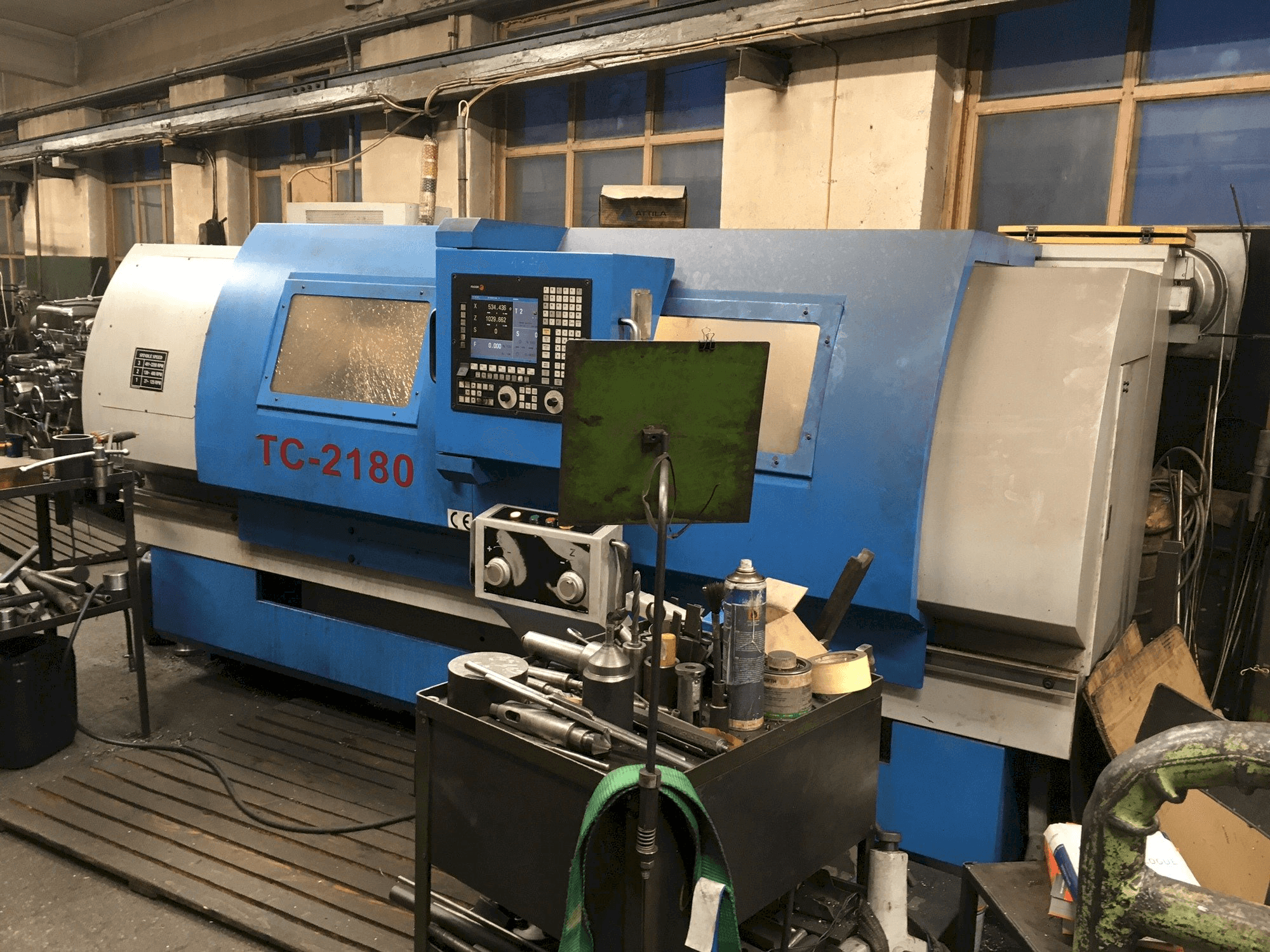 Mašīnas KNUTH RIC-TC2180 pretskats